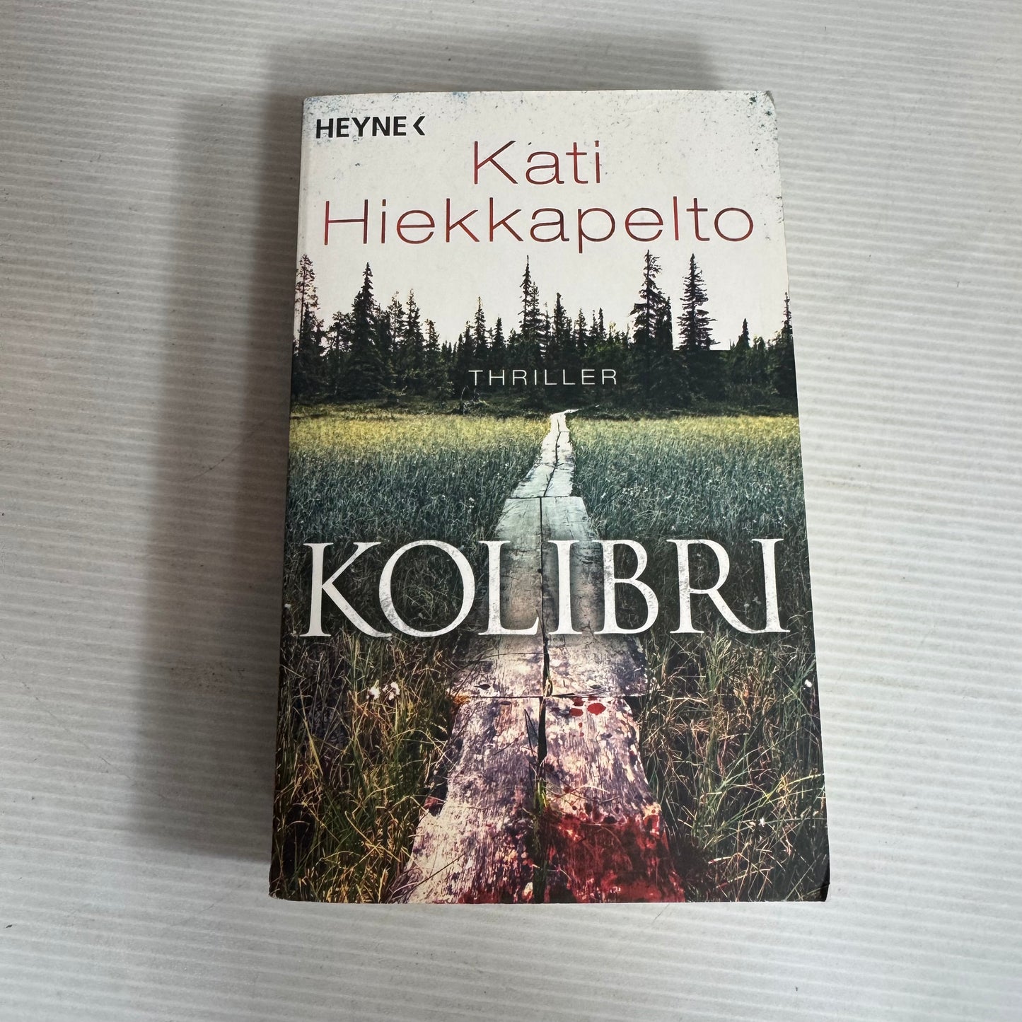 Kolibri - Kati Heikkapelto German Language