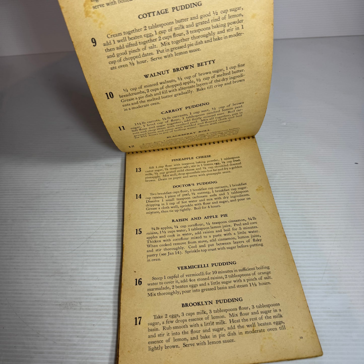 365 Puddings: One For Everyday Of The Year (Vintage 1941)