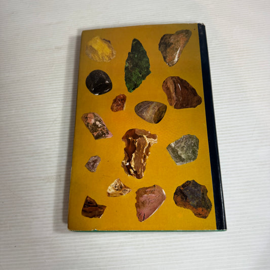 New Zealand Gemstones - Lyn and Ray Cooper (Vintage 1966)