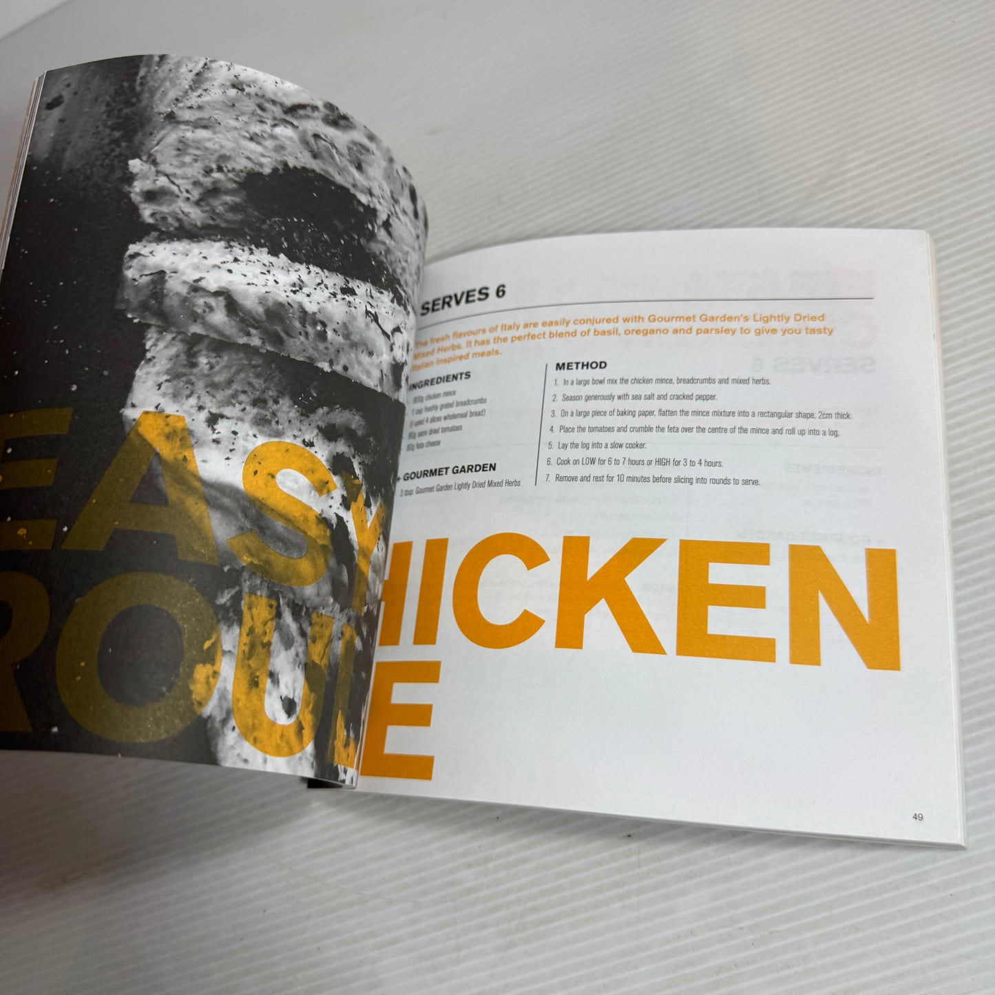 The Easiest Slow Cooker Book Ever! - Kim McCosker