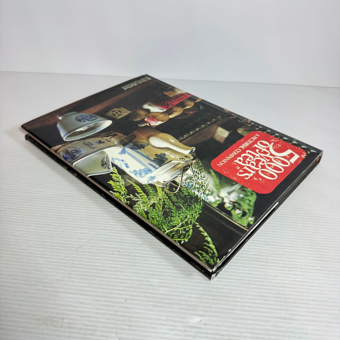 5000 Years of Tea : A Pictorial Companion - Derek Maitland Recipes by Jacki Passmore (Vintage 1982)