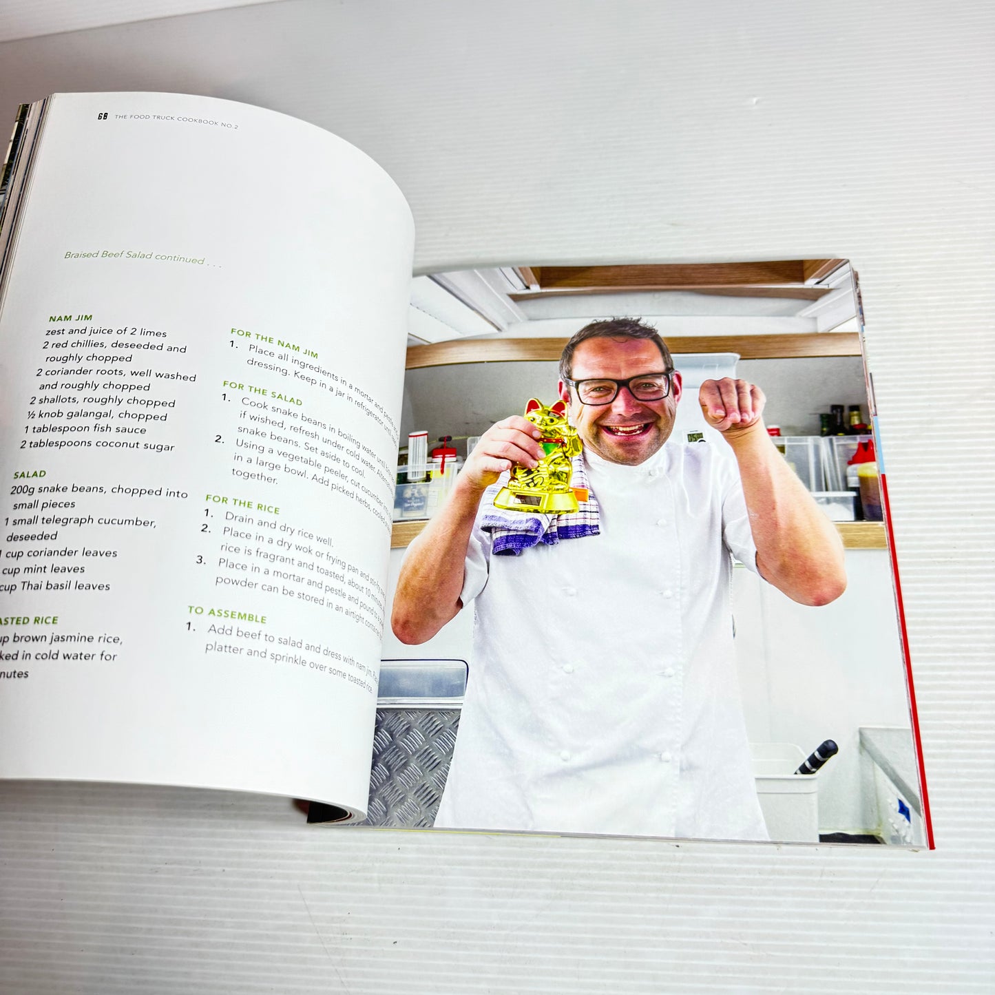 The Food Truck Cook Book No. 2 - Michael Van de Elzen