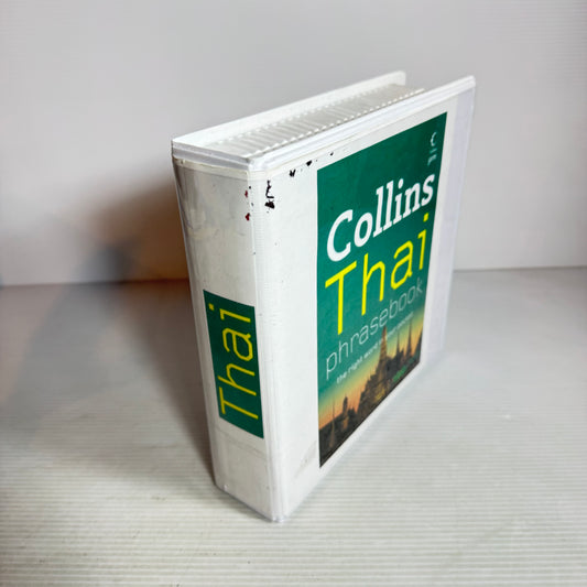 Collins Thai Phrase Book : The Right Word in Your Pocket - Includes CD and Book