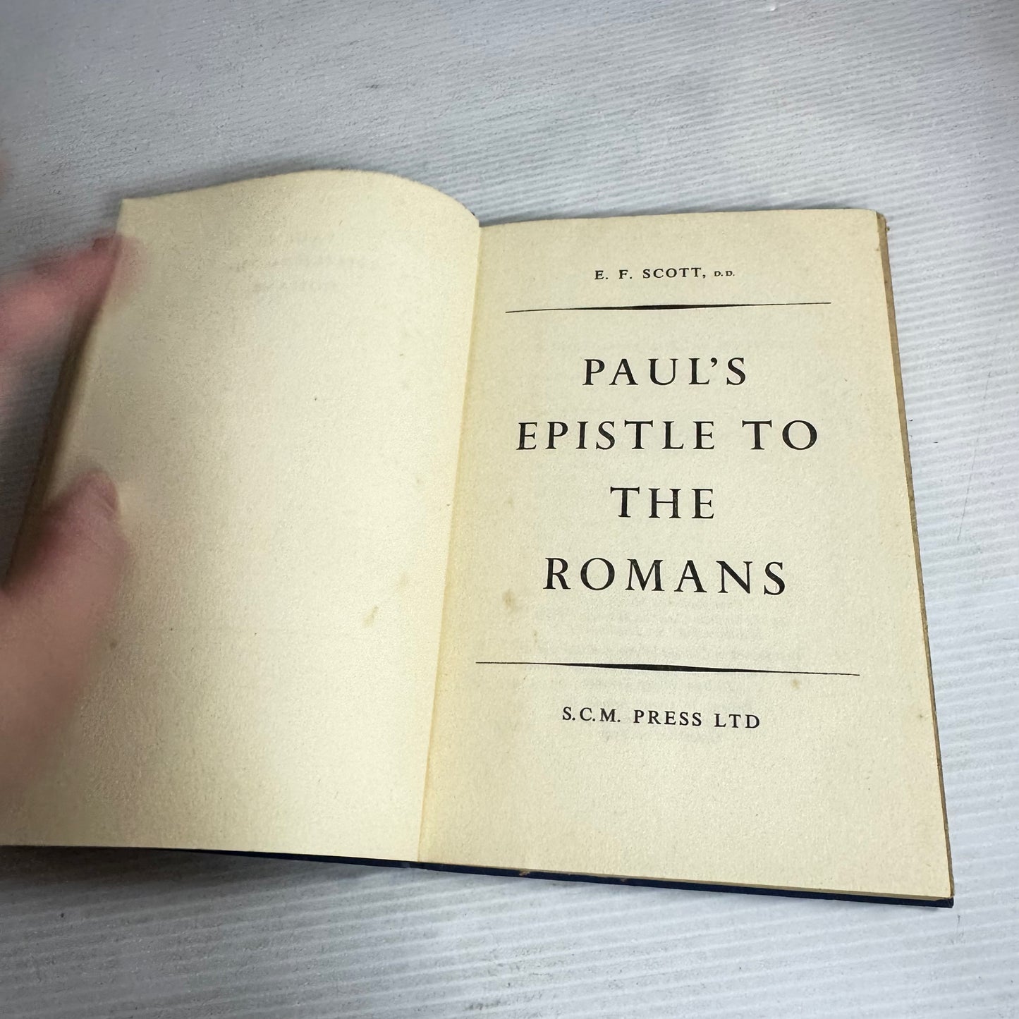 Paul's Epistle To The Romans - E. F. Scott D.D. (Vintage 1947)