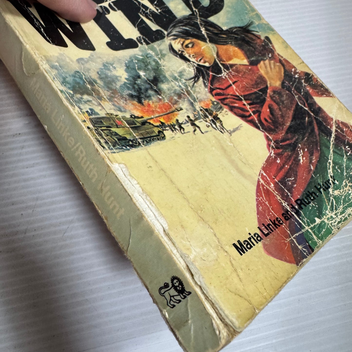 East Wind : A Story of Endurance and Faith in Stalin's Death Camps - Maria Linke and Ruth Hunt (Vintage 1977)