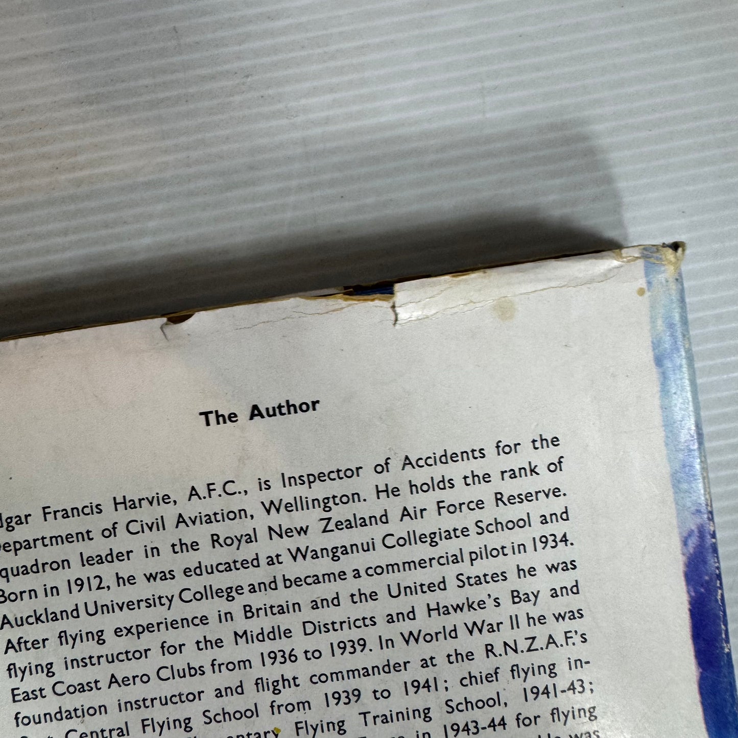 Venture The Far Horizon : Epic Flights by New Zealand's Pioneer Aviators - E. F. Harvie (Vintage 1966 First Edition))
