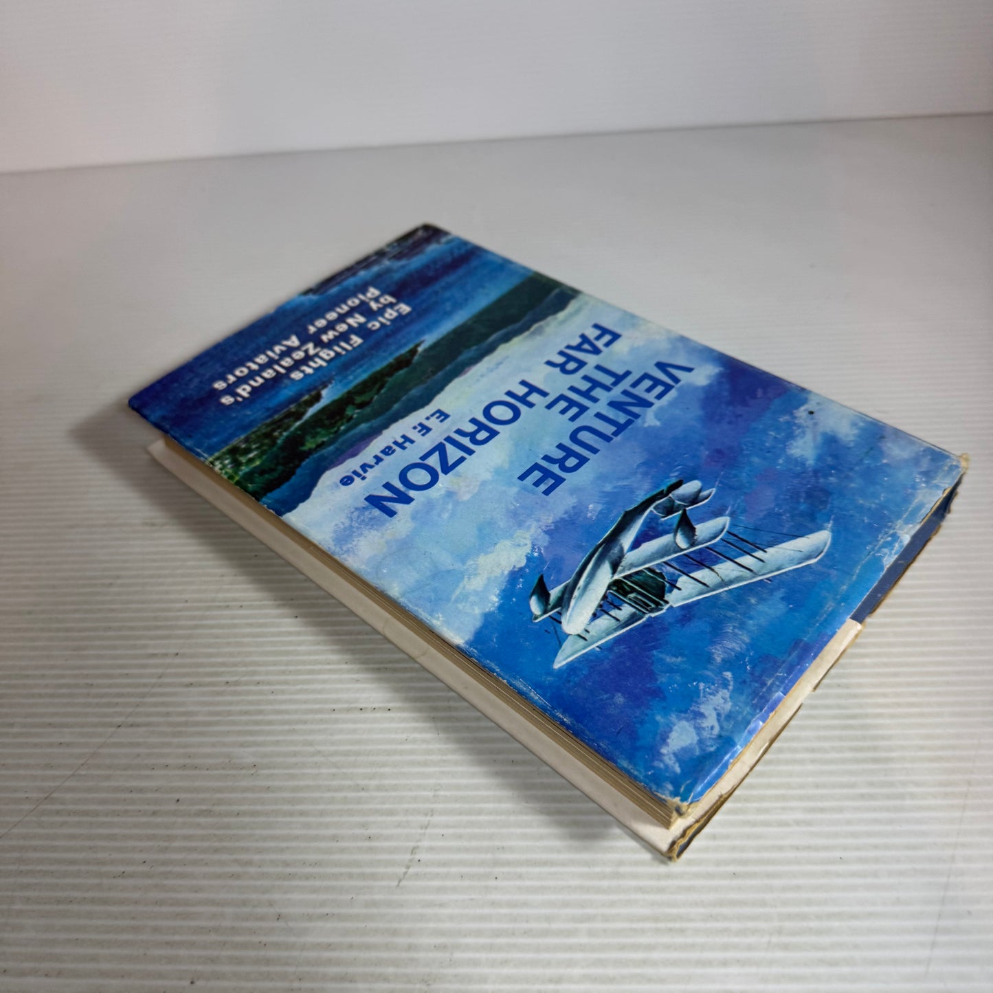 Venture The Far Horizon : Epic Flights by New Zealand's Pioneer Aviators - E. F. Harvie (Vintage 1966 First Edition))