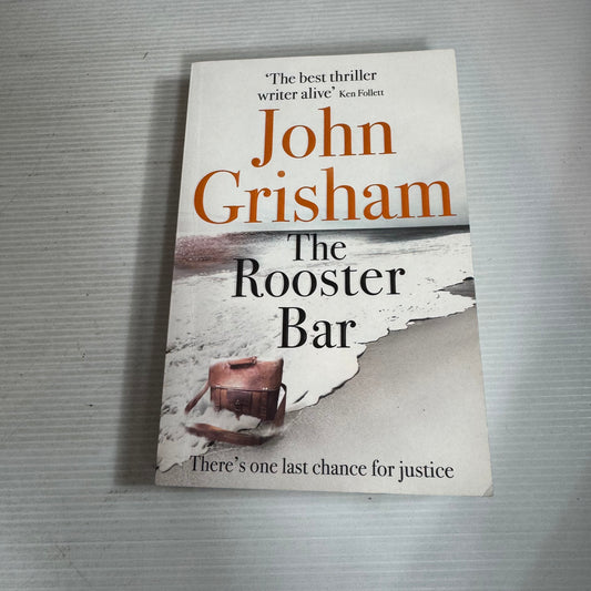 The Rooster Bar - John Grisham