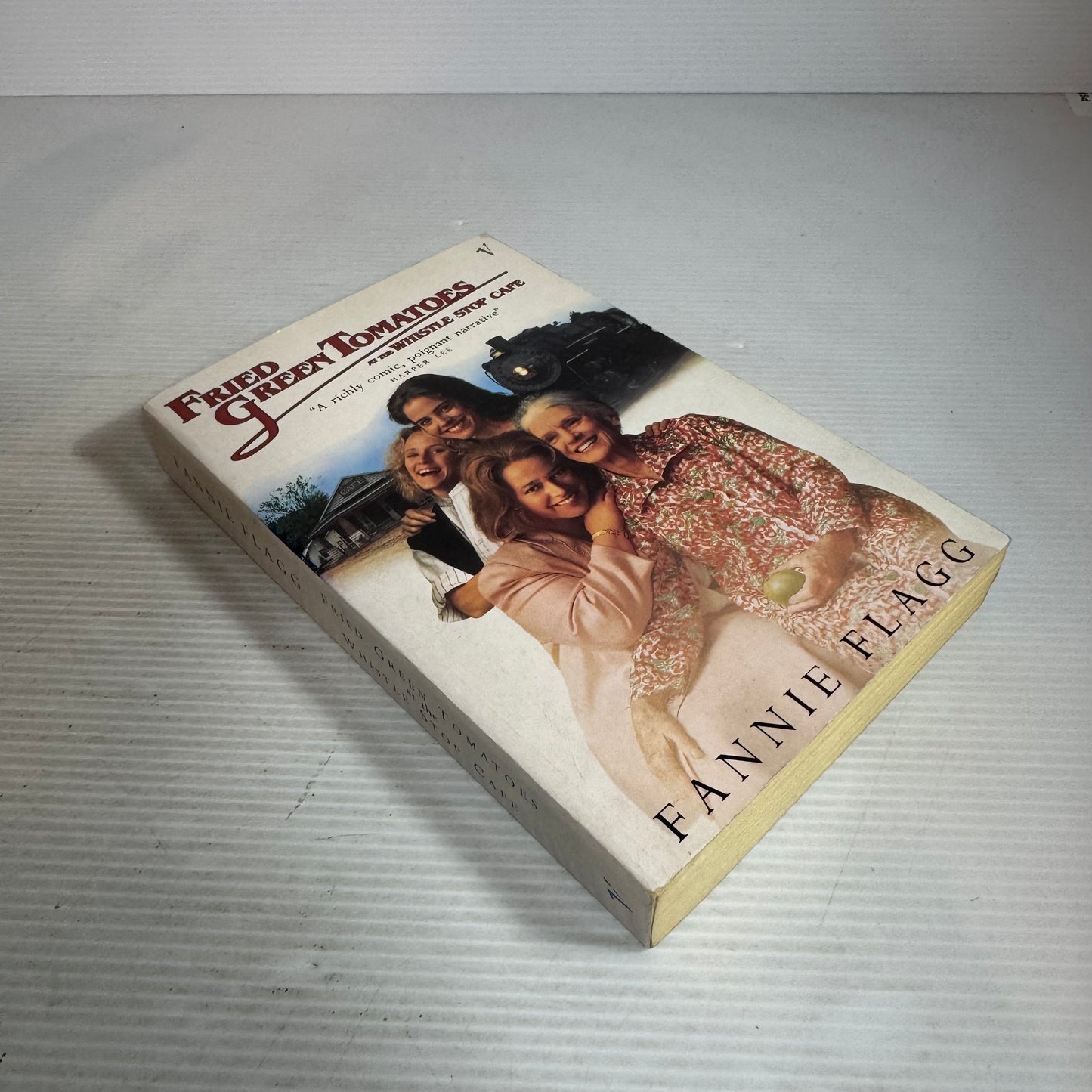Fried Green Tomatoes At The Whistle Stop Cafe - Fannie Flagg