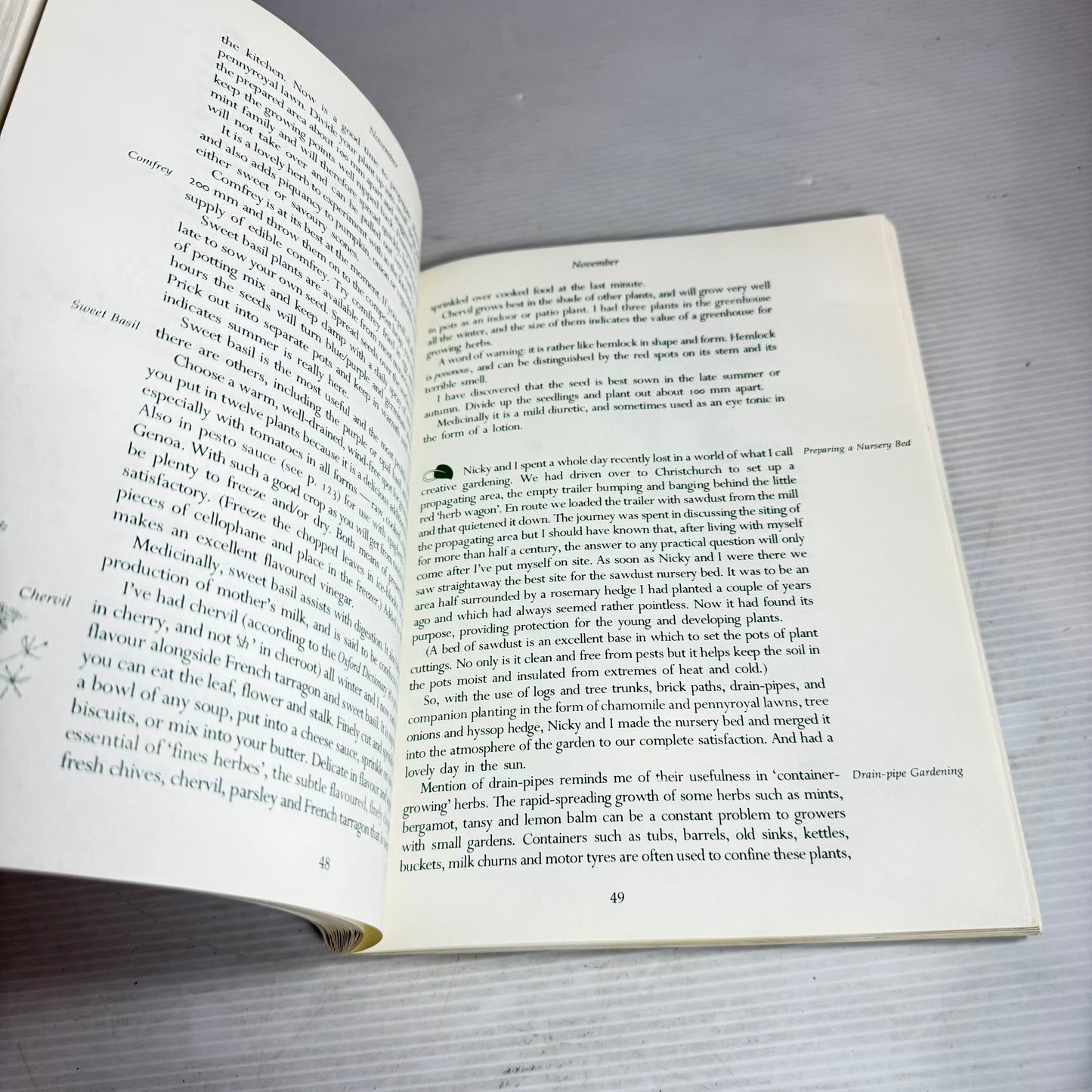 The Living Kitchen - Gillian Polson (Vintage 1983)