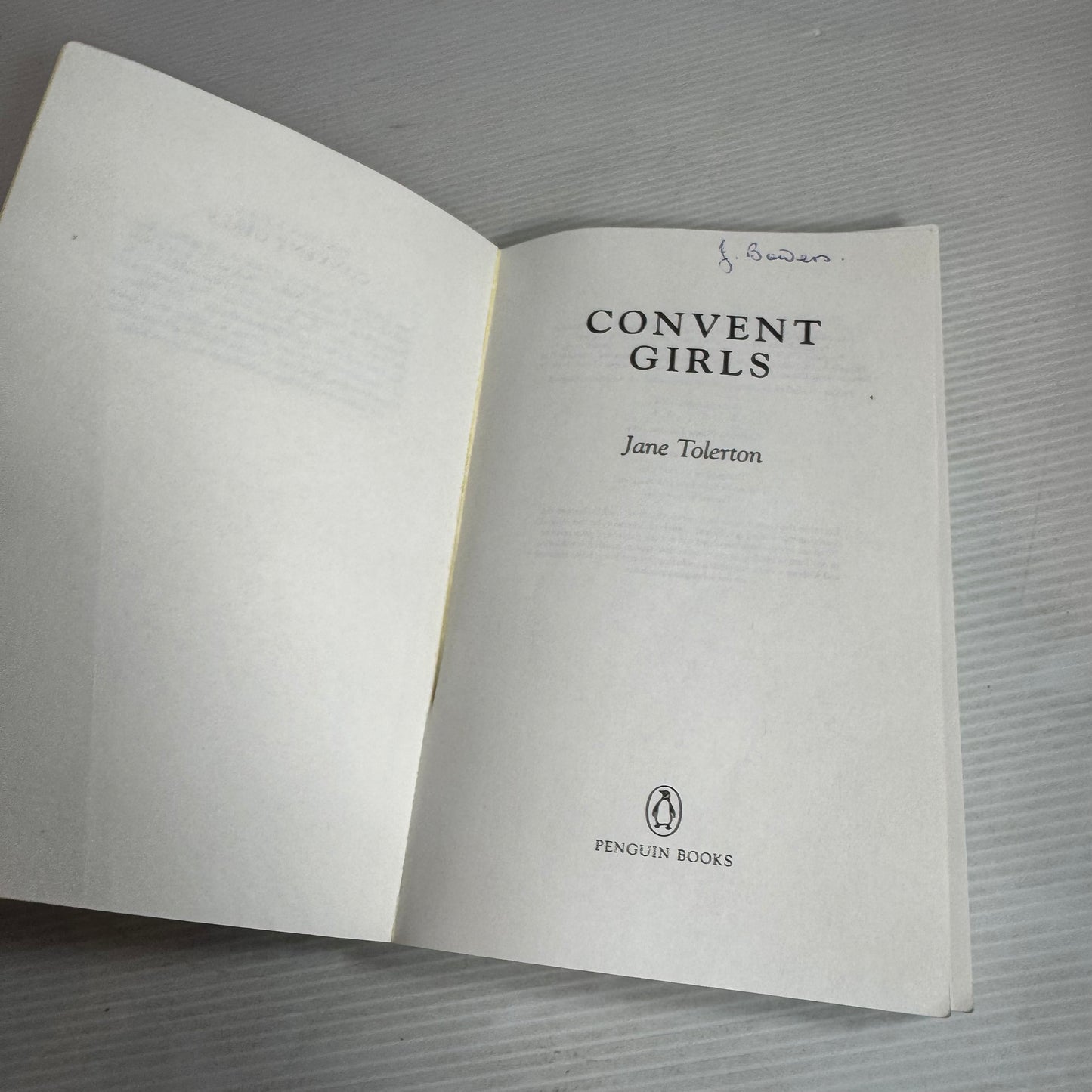 Convent Girls : New Zealand Women Talk to Jane Tolerton (Vintage 1994)