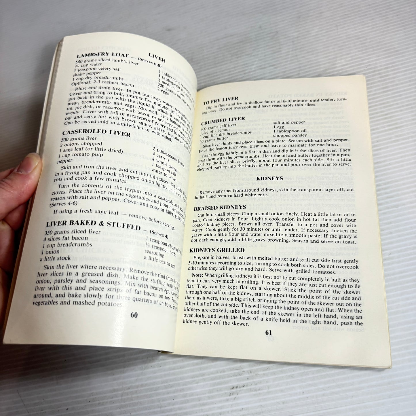 Stretch Your Money : The Plan for Better Living - Gwen Nash (Vintage 1981)
