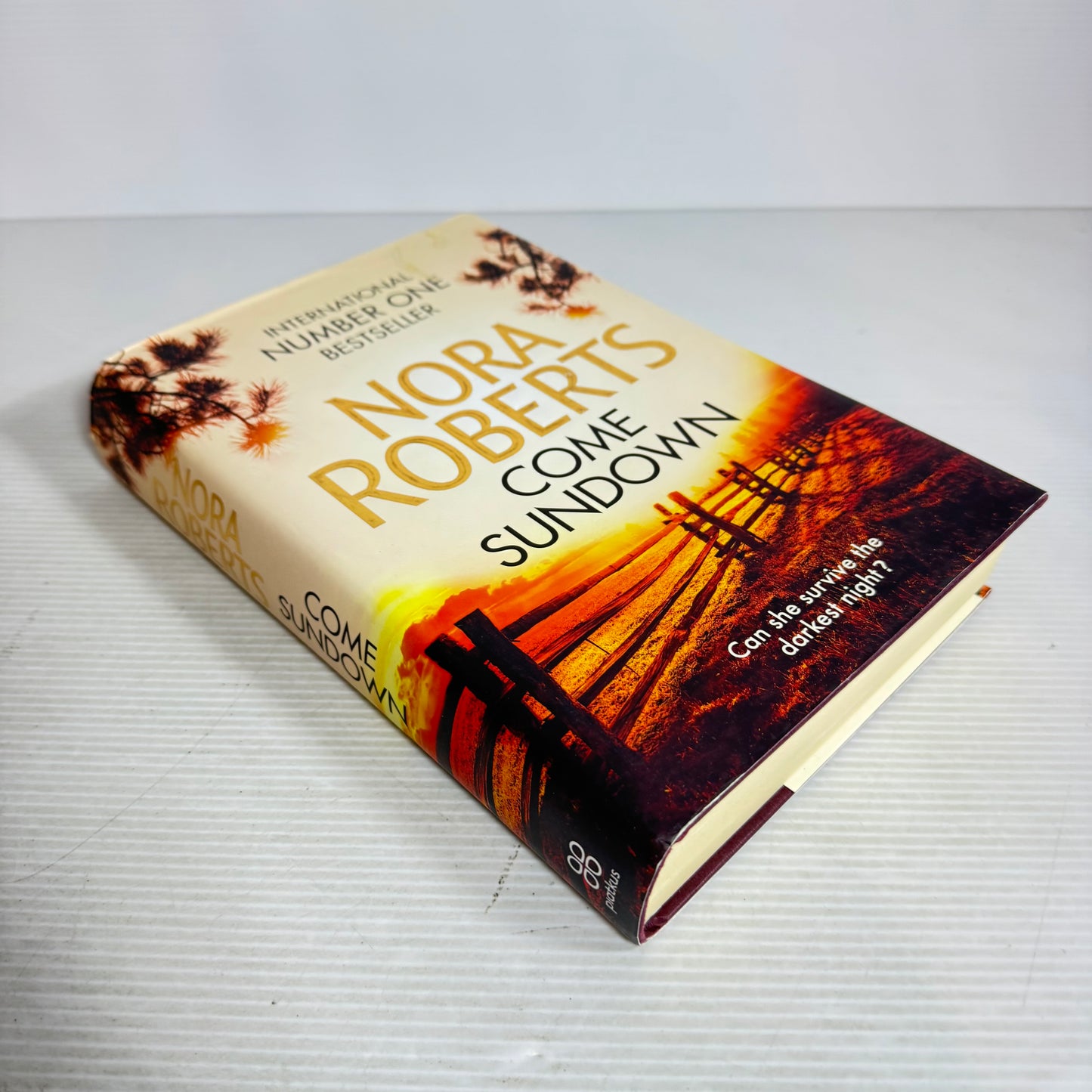 Come Sundown - Nora Roberts