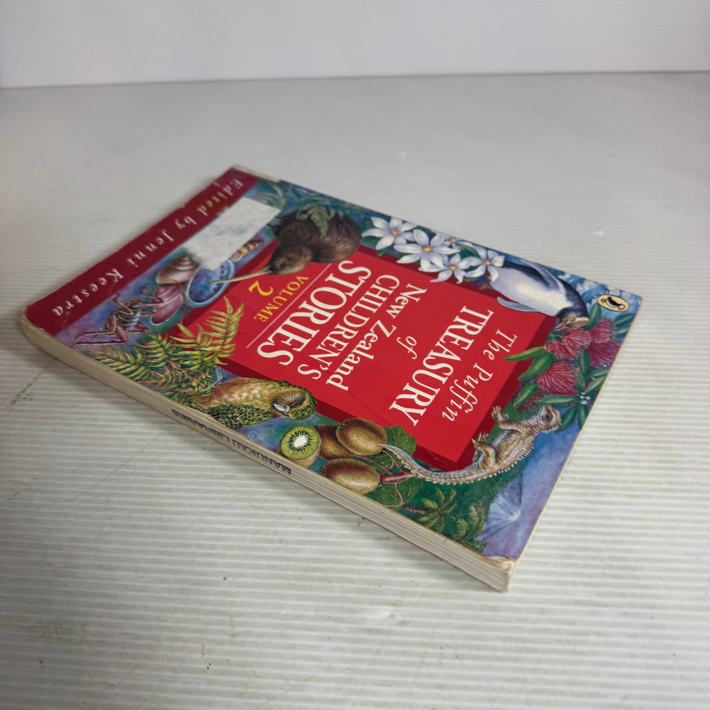 The Puffin Treasury of New Zealand Children's Stories Volume 2 - edited by Jenni Keestra