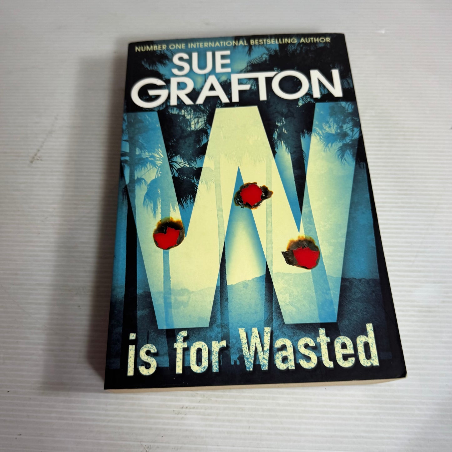 W is for Wasted - Sue Grafton
