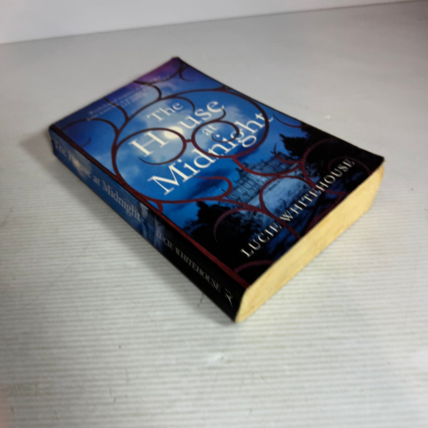 The House at Midnight - Lucie Whitehouse