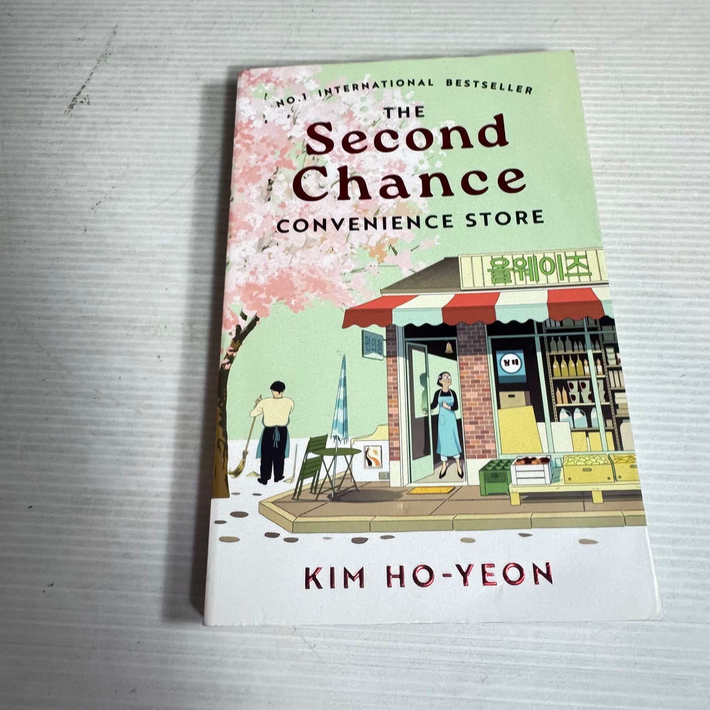 The Second Chance Convenience Store - Kim Ho-Yeon
