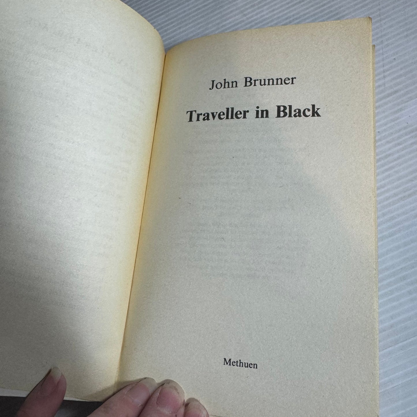 Traveller In Black - John Brunner (Vintage 1978)