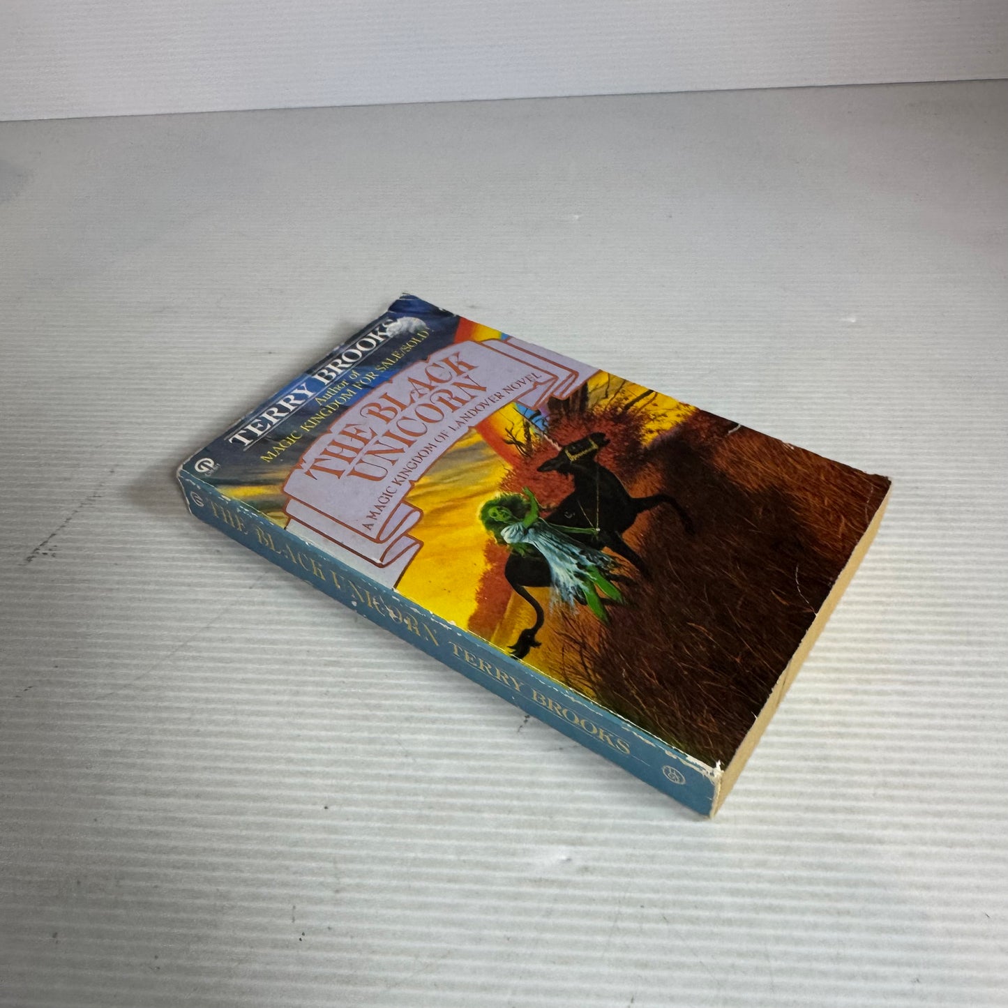 The Black Unicorn: A Magic Kingdom Of Landover Novel - Terry Brooks (Vintage 1987)
