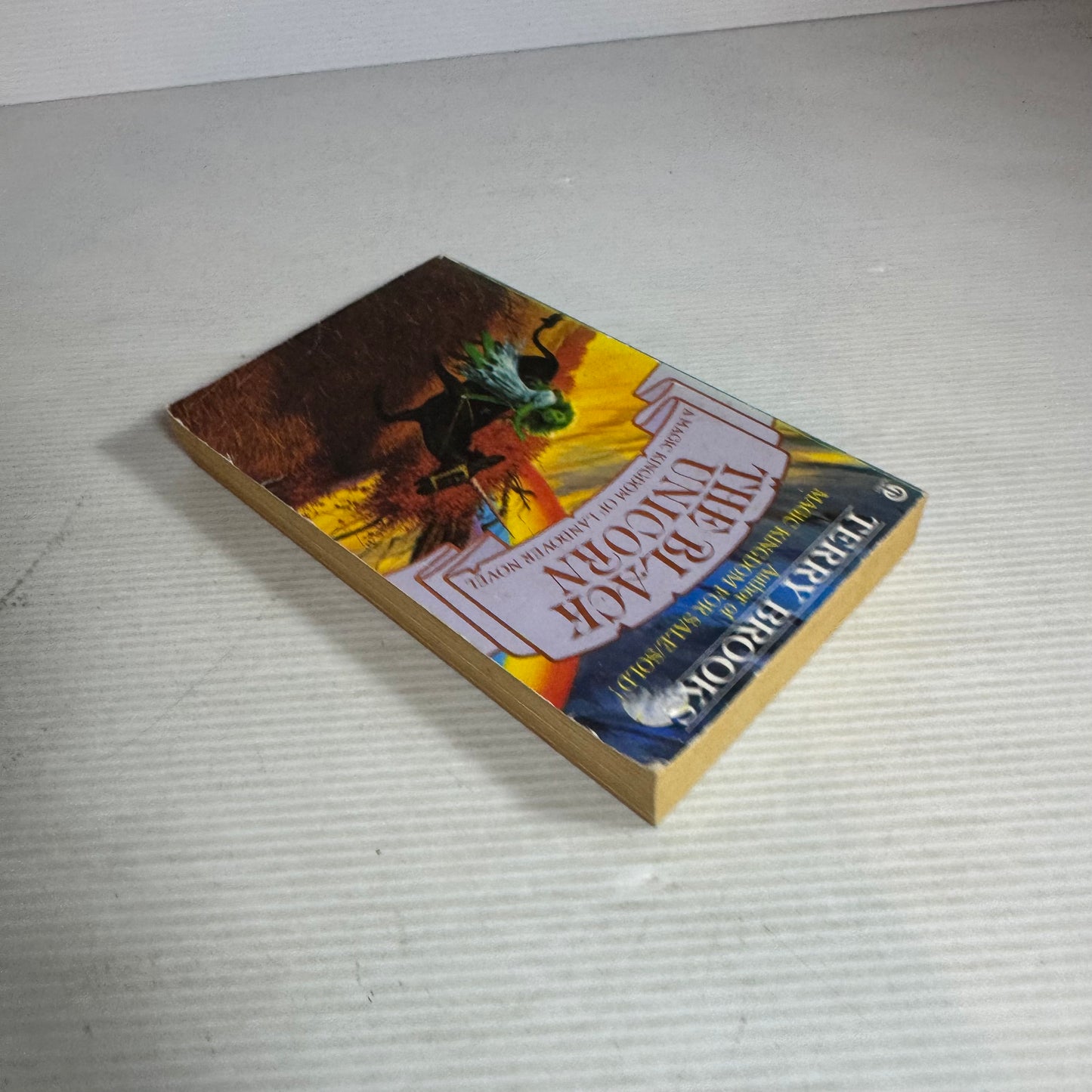 The Black Unicorn: A Magic Kingdom Of Landover Novel - Terry Brooks (Vintage 1987)