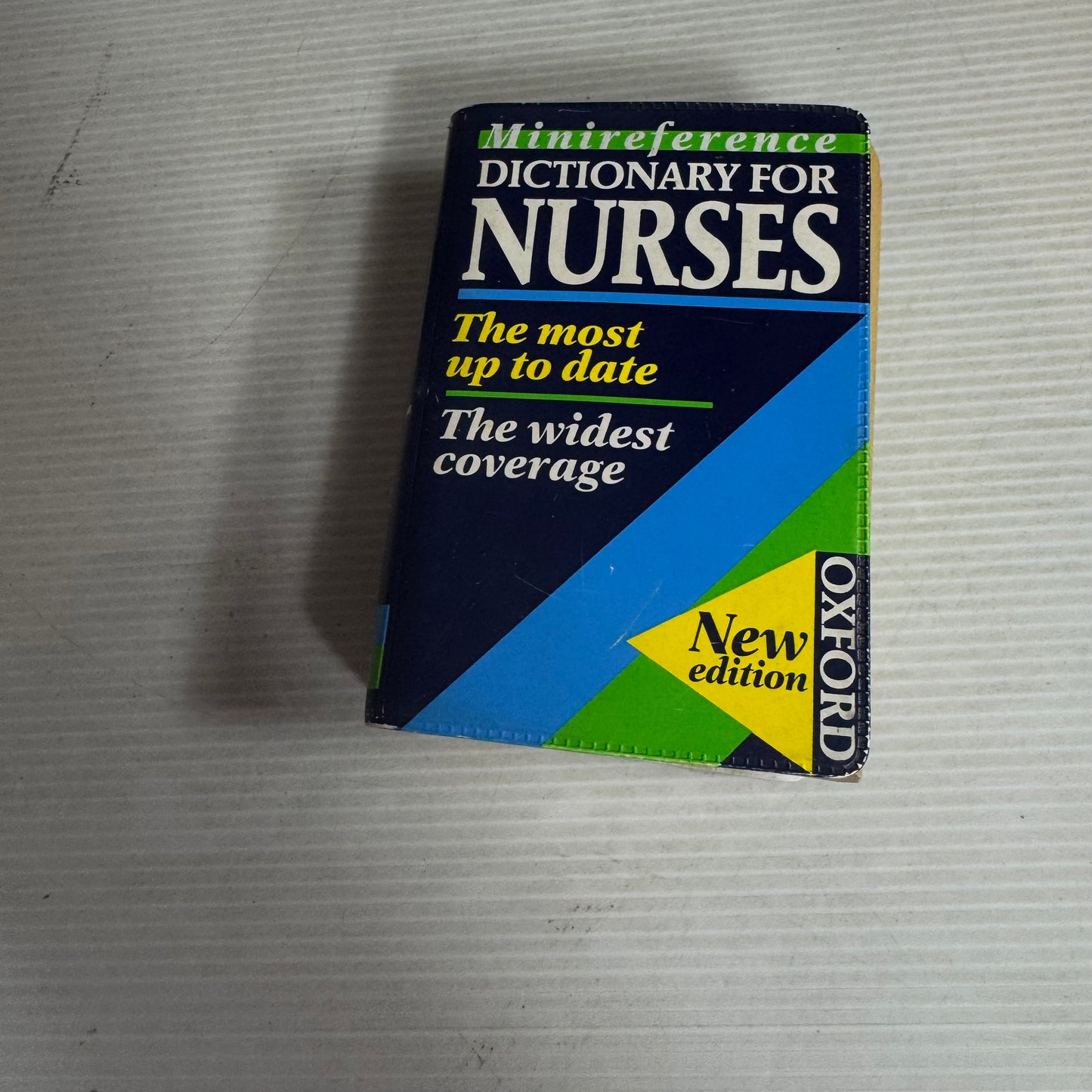 Mini Reference Oxford Dictionary For Nurses
