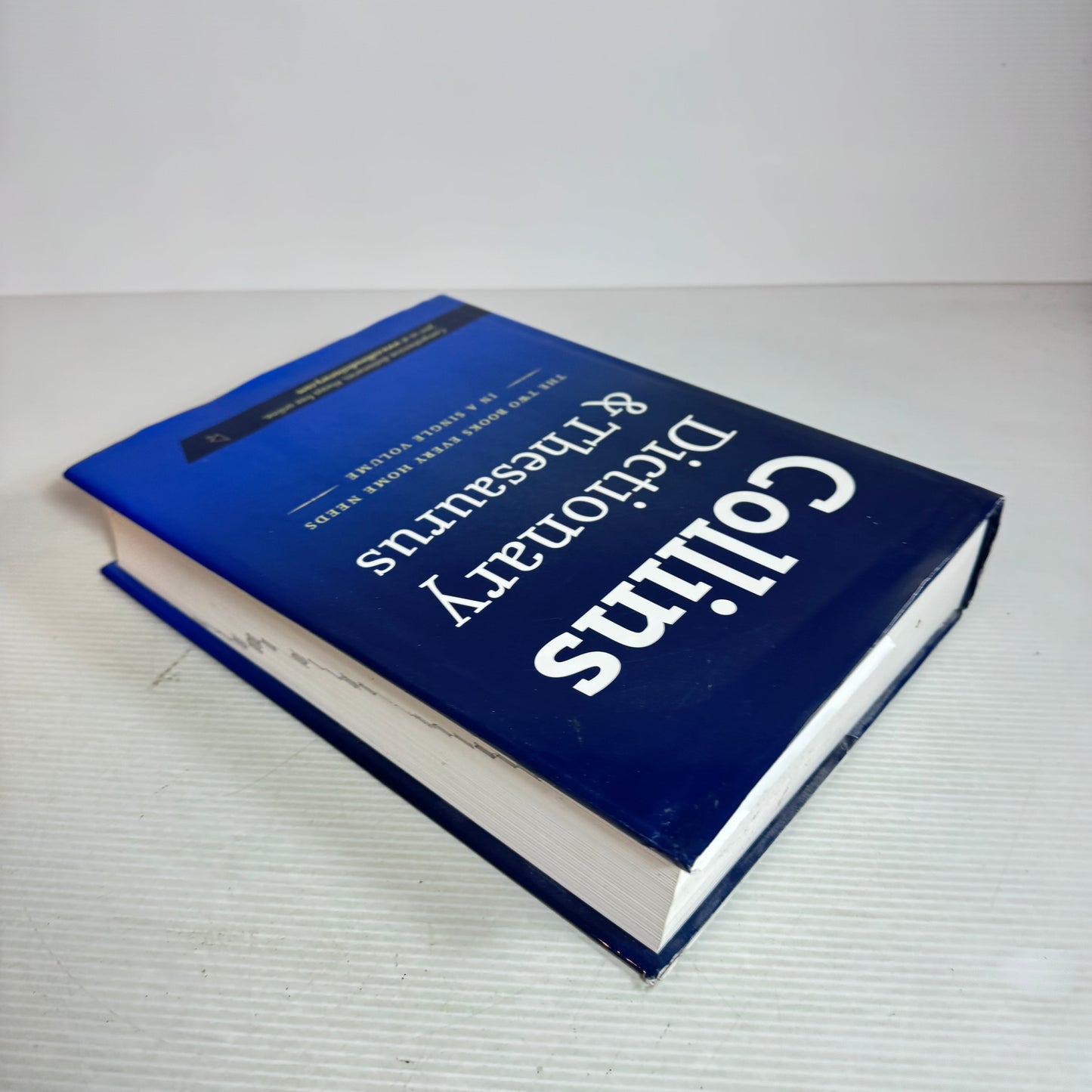 Collins Dictionary & Thesaurus : The Two Books Every Home Needs in a Single Volume