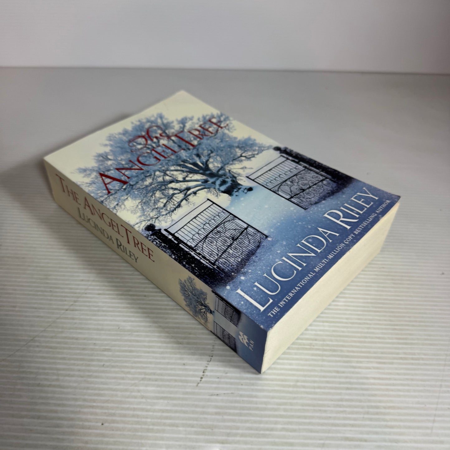 The Angel Tree - Lucinda Riley