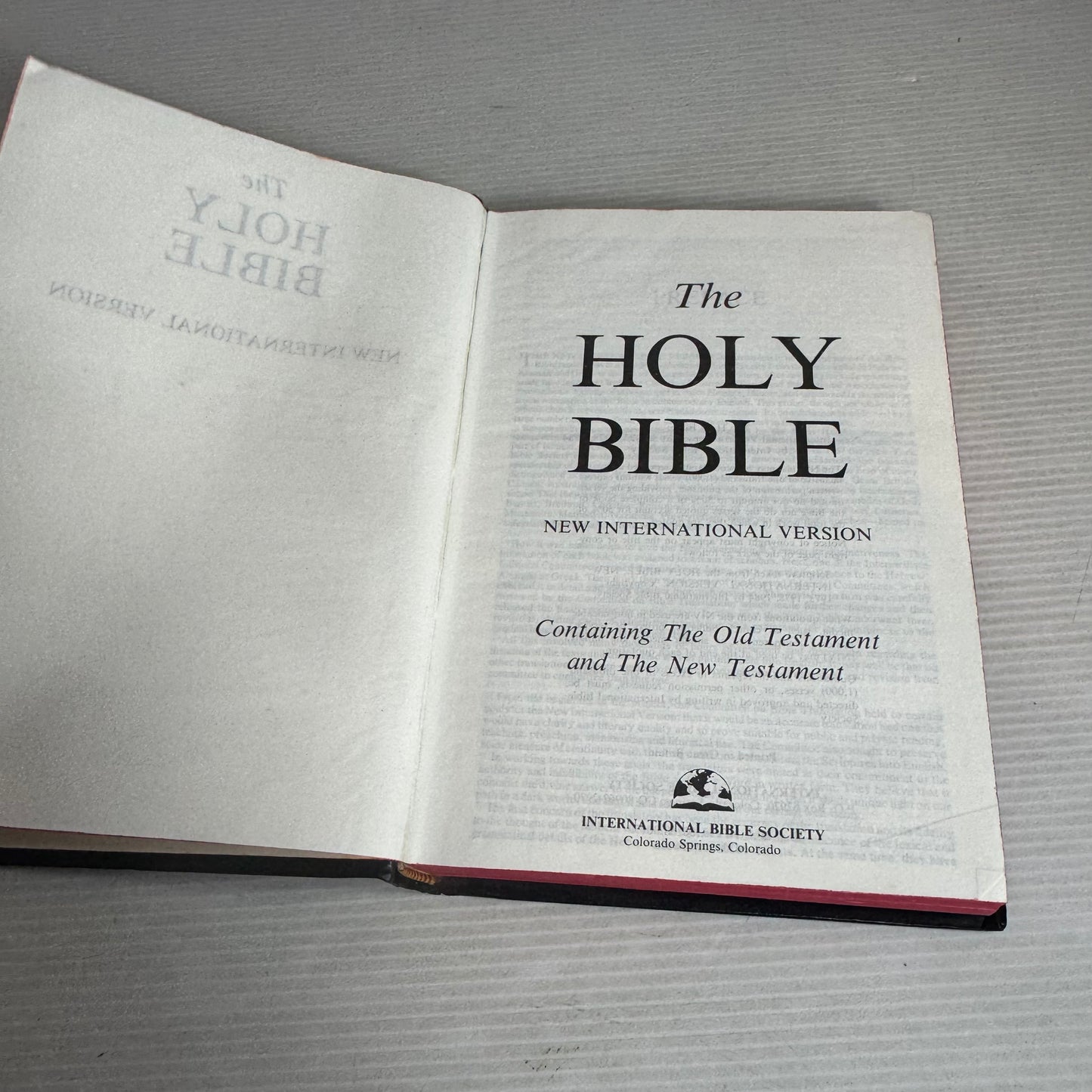 Holy Bible : New International Version