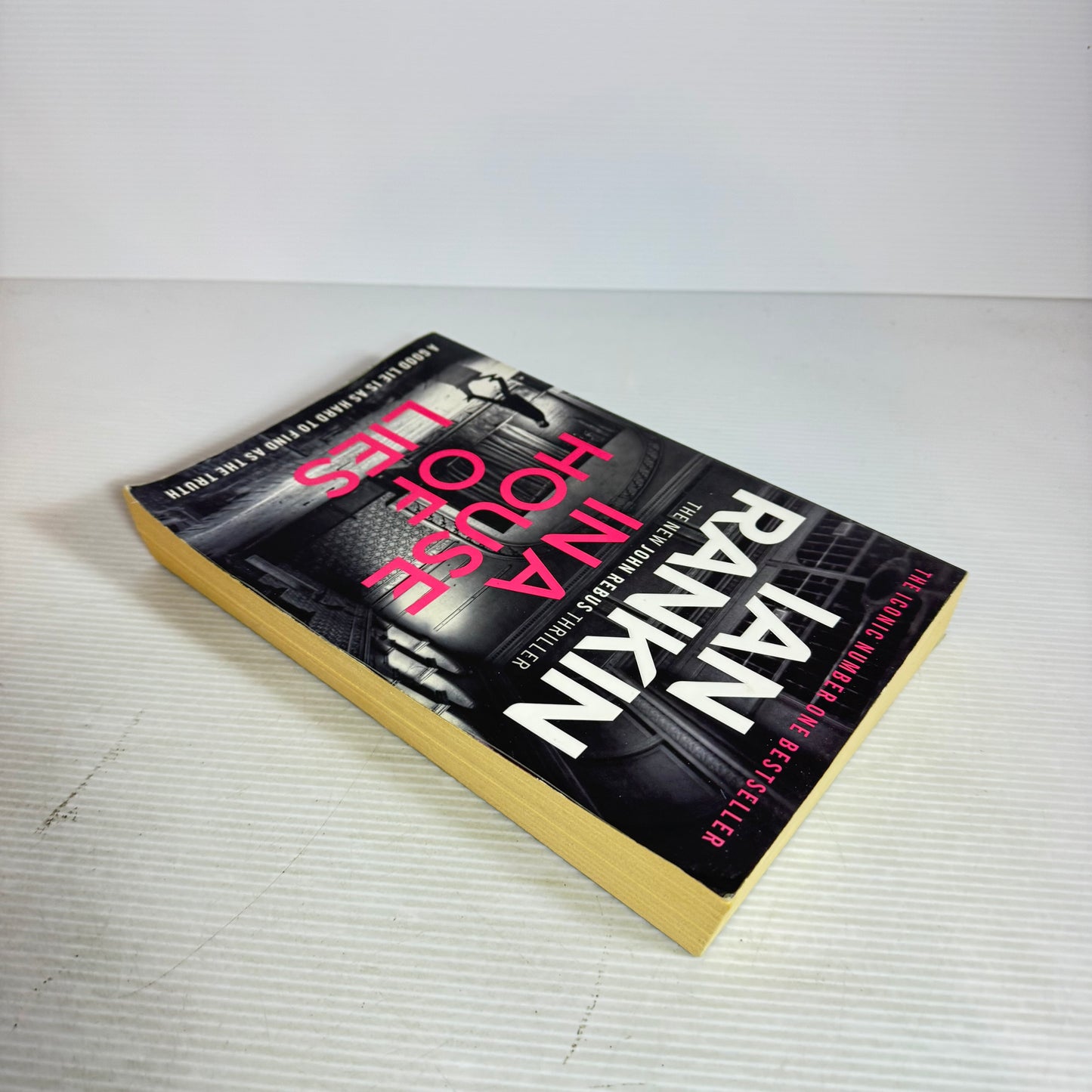 In A House of Lies - Ian Rankin
