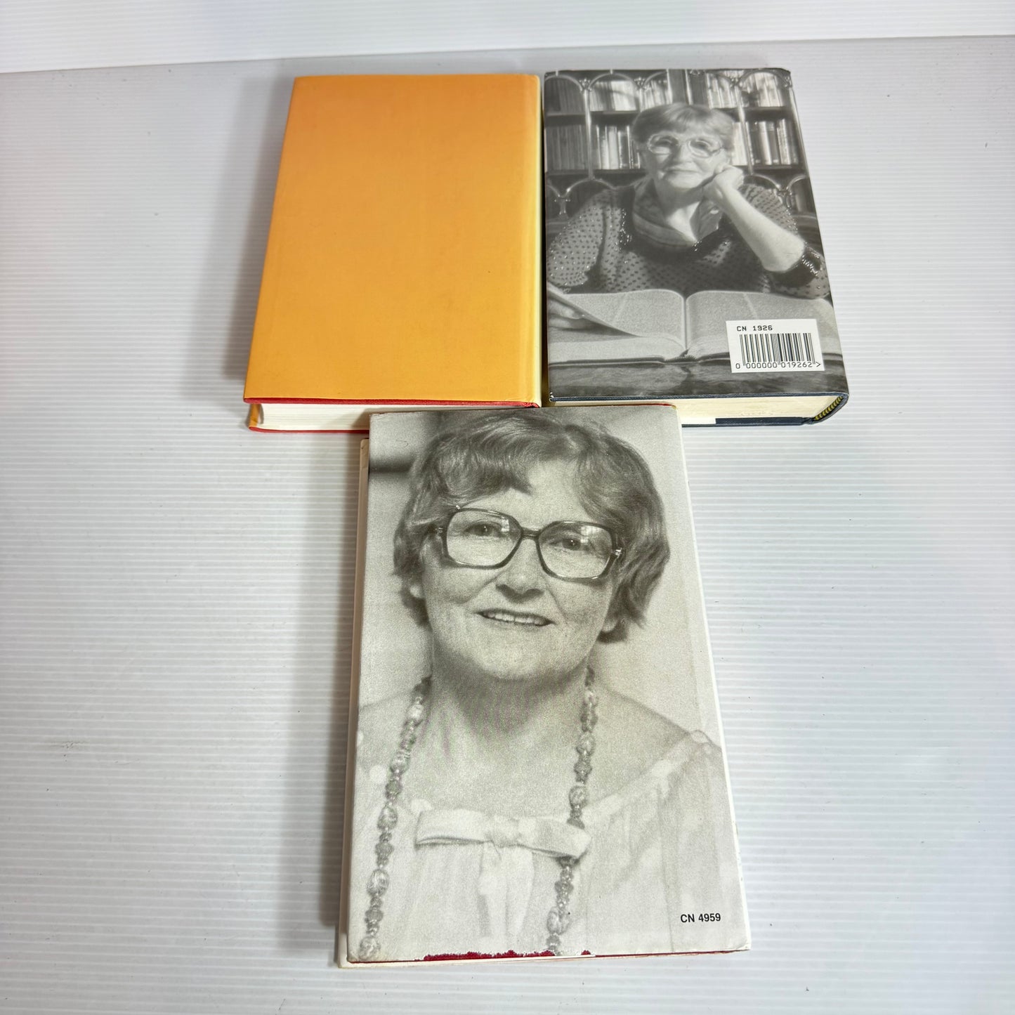 Catherine Cookson Book Bundle x 3 Books : Hamilton, The Man Who Cried, Billy Bailey's Daughter (2533)