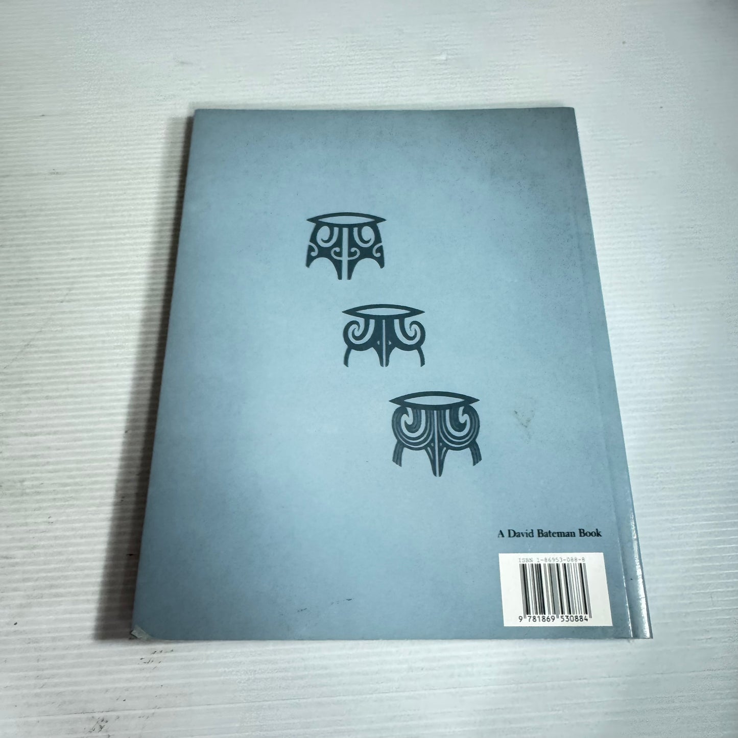 Moko: Maori Tattooing In The 20th Century - Michael King