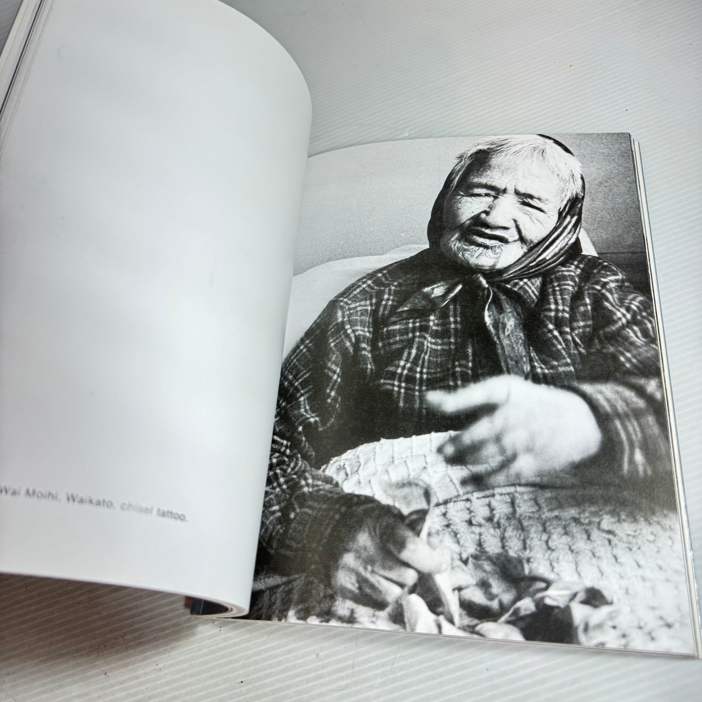 Moko: Maori Tattooing In The 20th Century - Michael King