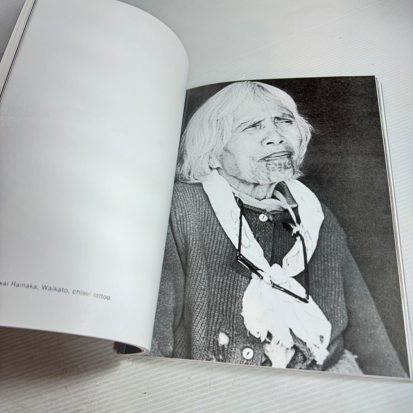 Moko: Maori Tattooing In The 20th Century - Michael King