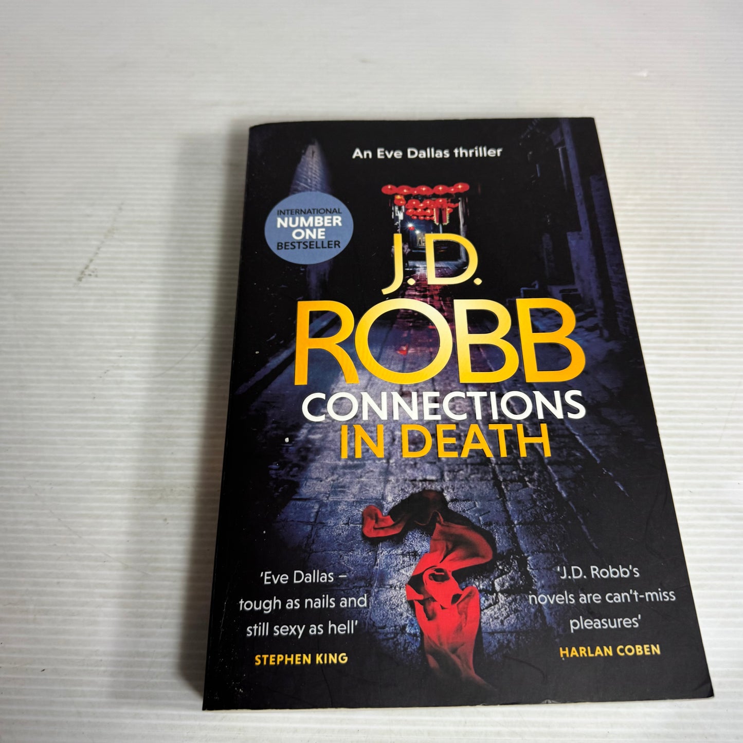 Connections in Death - J. D. Robb