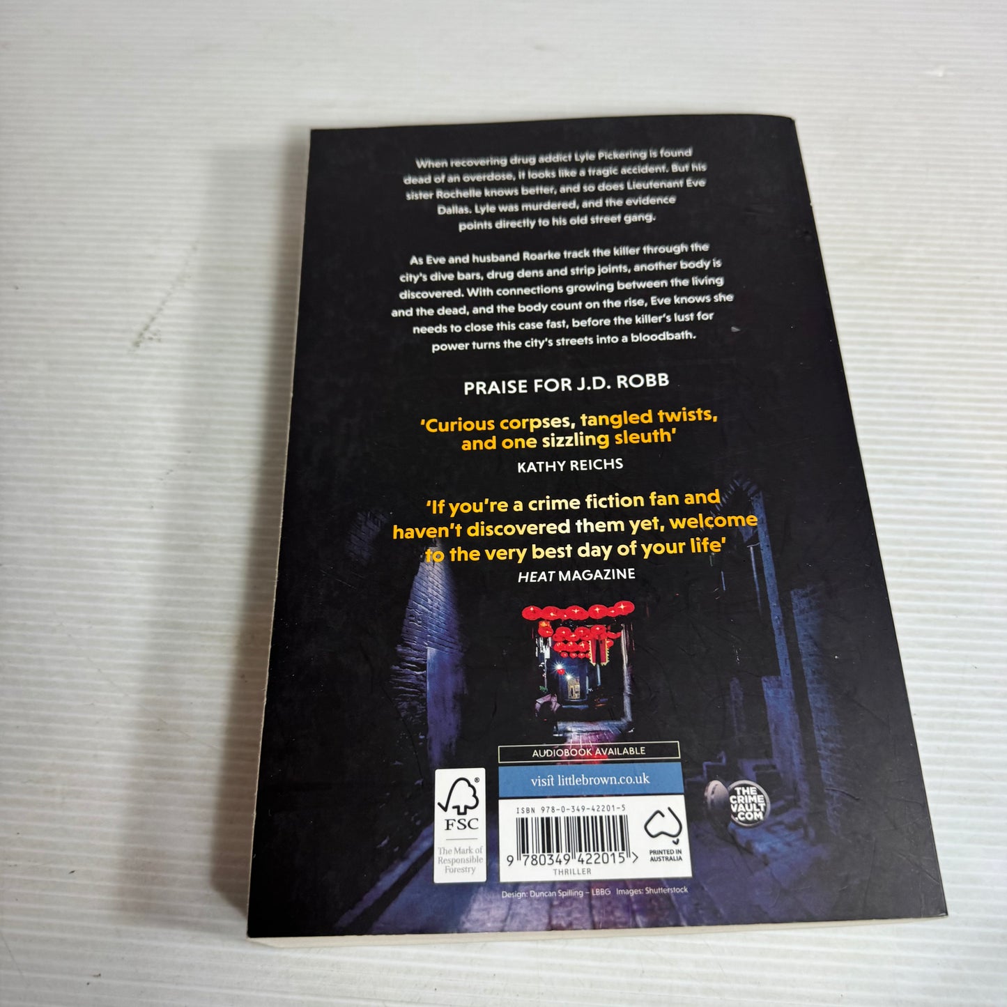Connections in Death - J. D. Robb
