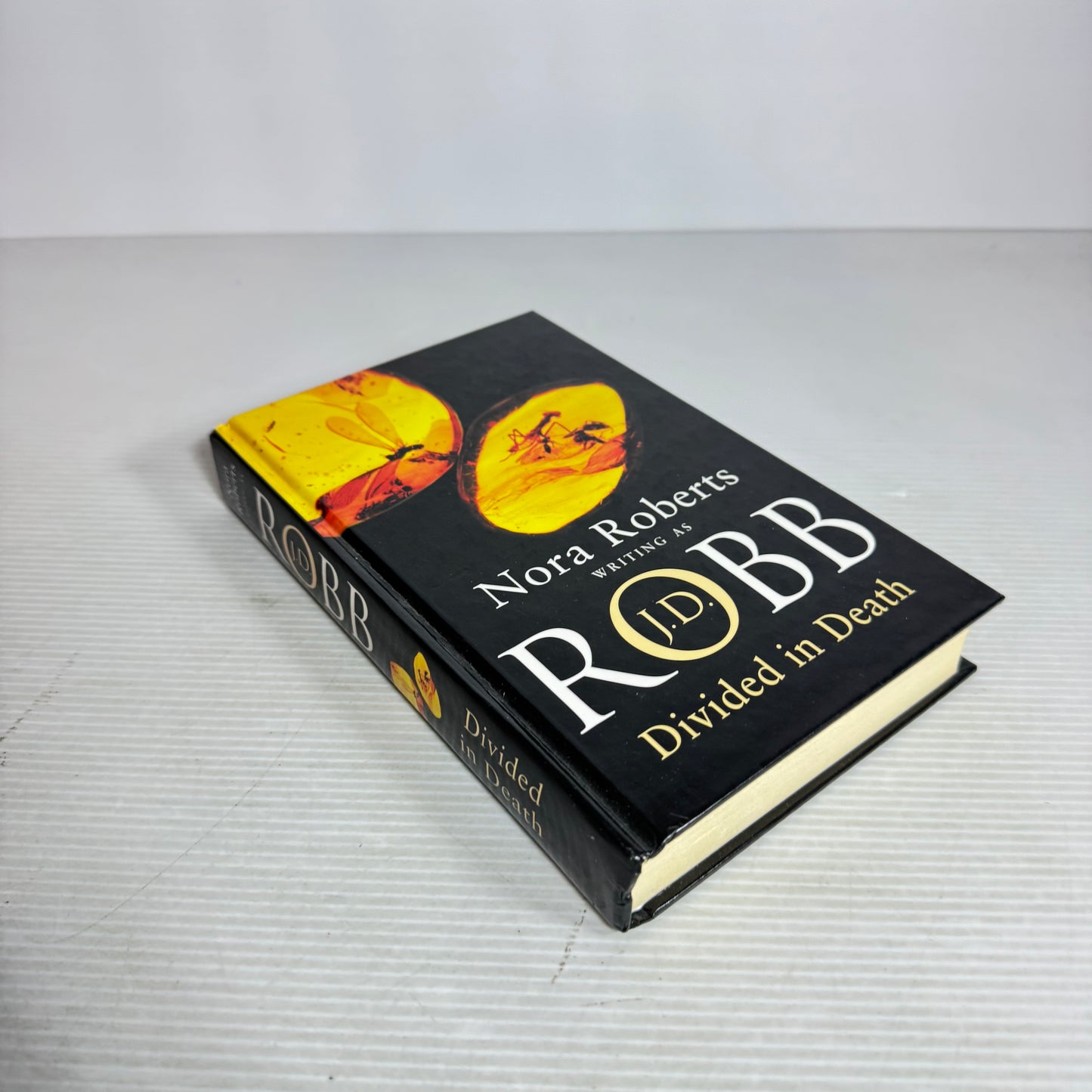 Divided in Death - Nora Roberts as J. D. Robb