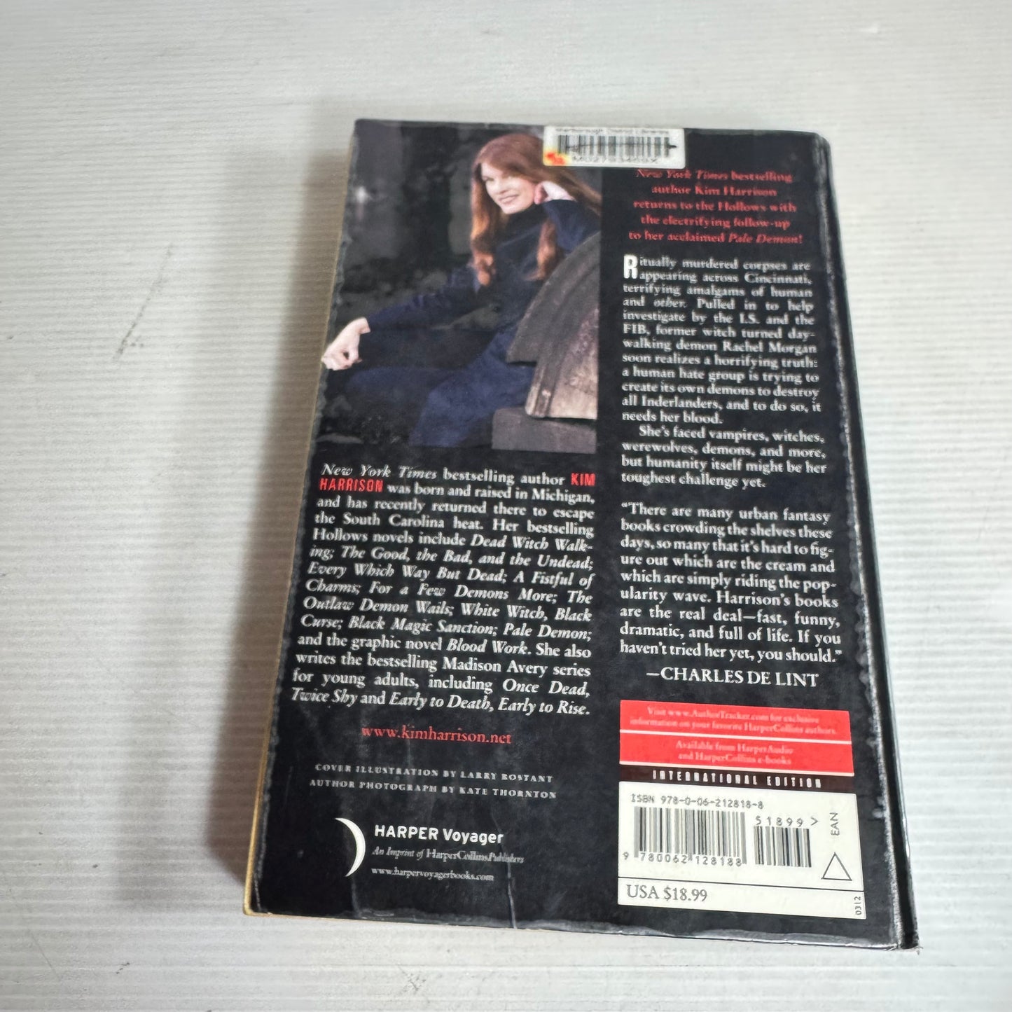 A Perfect Blood - Kim Harrison