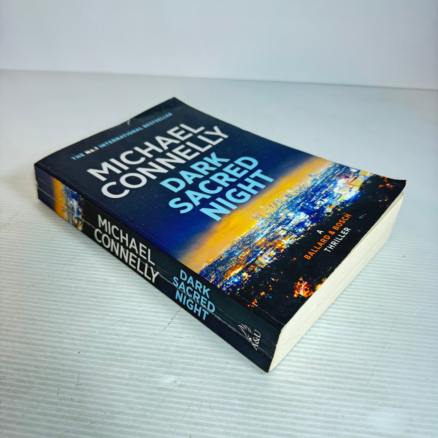 Dark Sacred Night - Michael Connelly