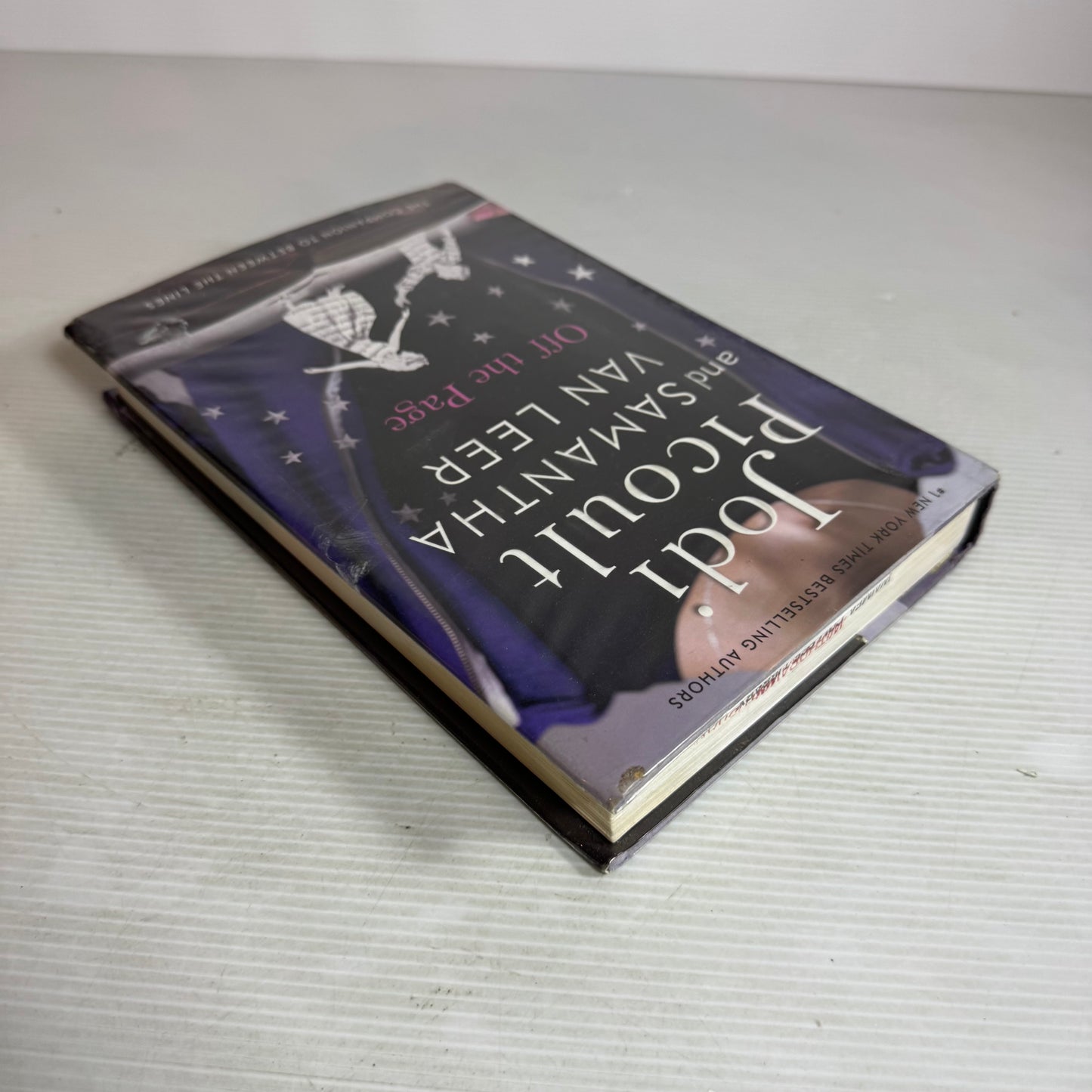 Off The Page - Jodi Picoult and Samantha Van Leer