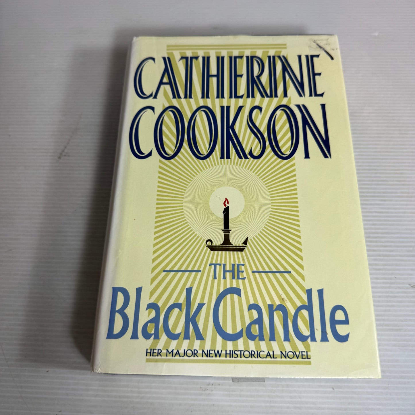 The Black Candle - Catherine Cookson