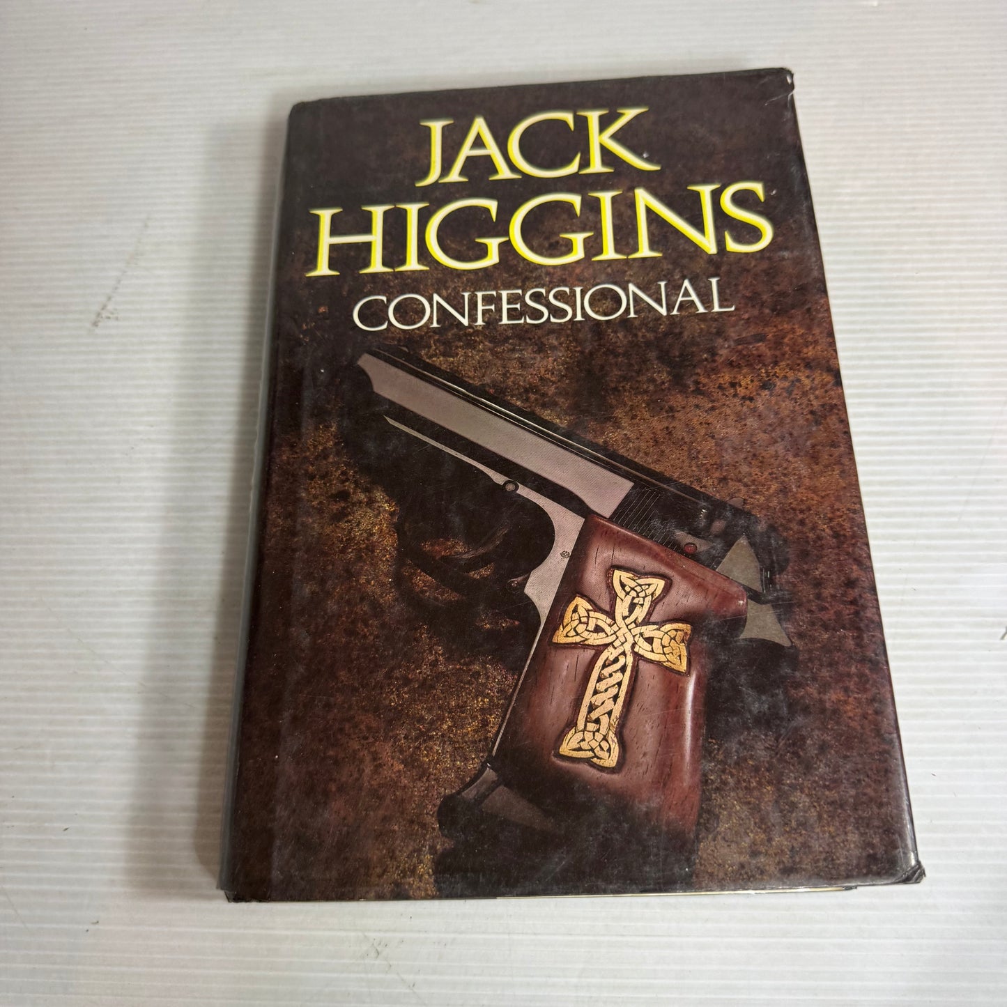 Confessional - Jack Higgins