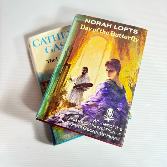 Historical Vintage Book Bundle x 2 : Day of the Butterfly - Norah Lofts (1979) & The Lynmara Legacy - Catherine Gaskin (1975) (2312)