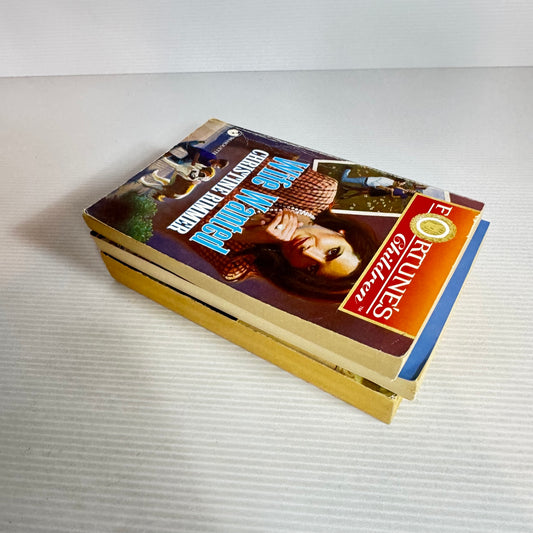 Romance Mixed Theme Book Bundle : 3 x Books 4 x Stories (2509)