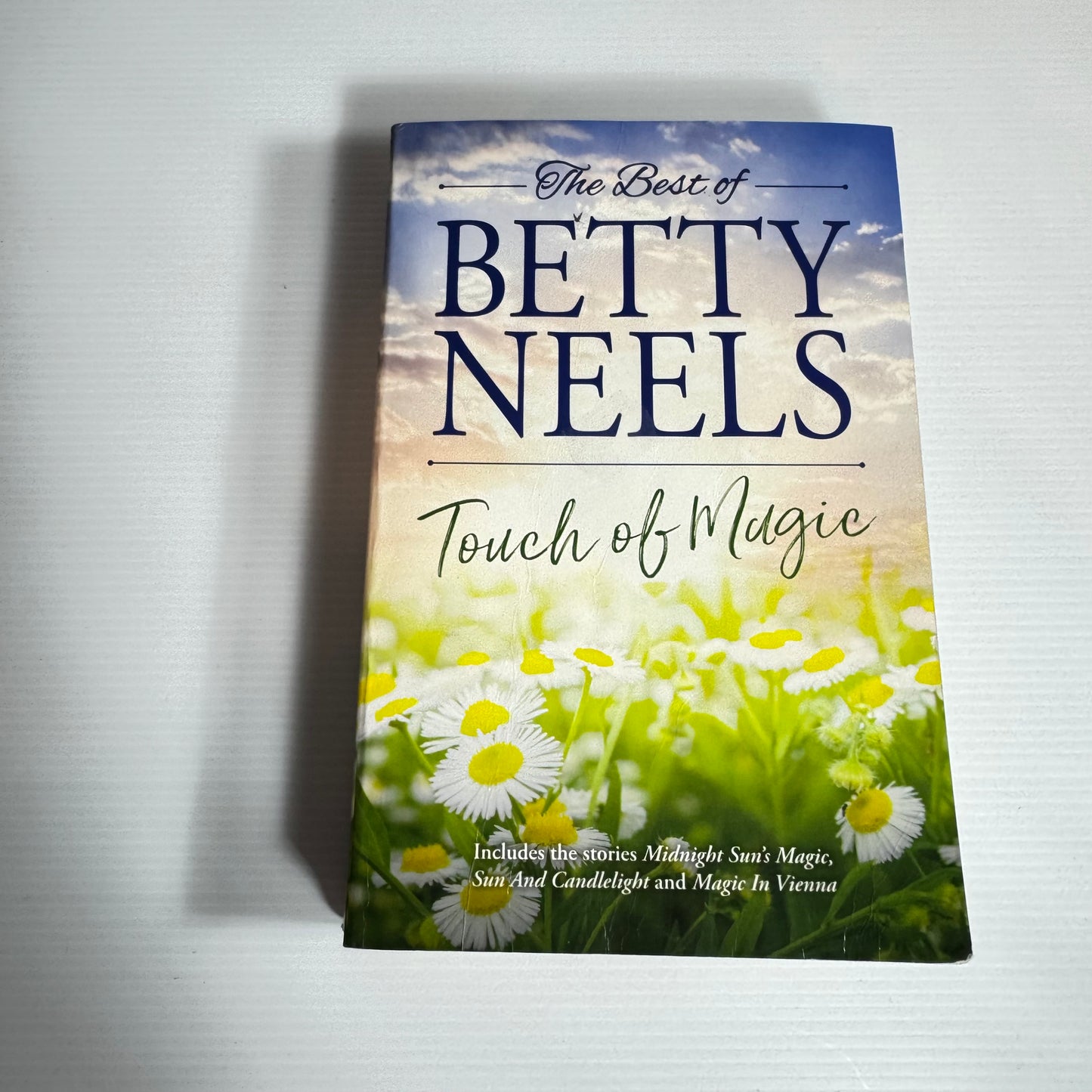 The Best of Betty Neels : Touch of Magic