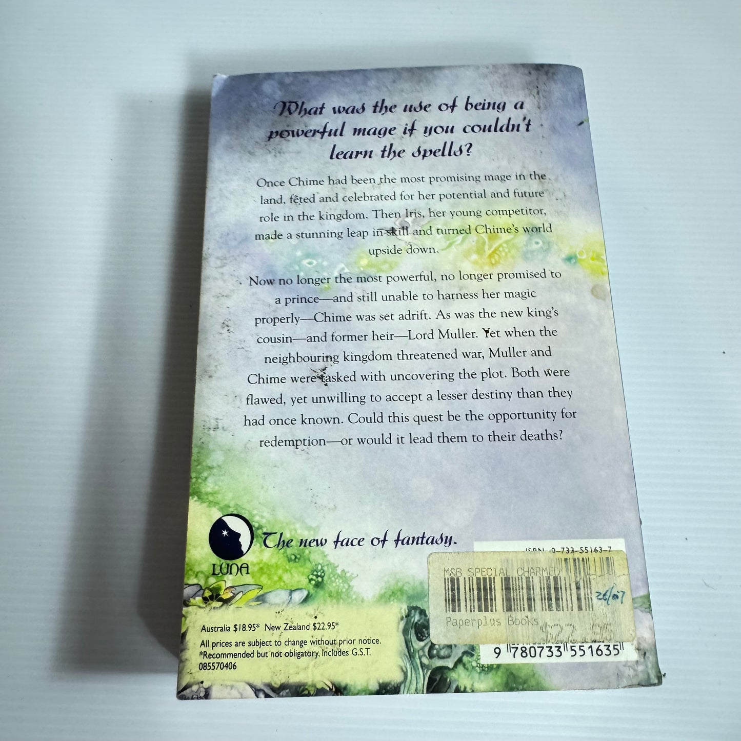 The Charmed Sphere - Catherine Asaro