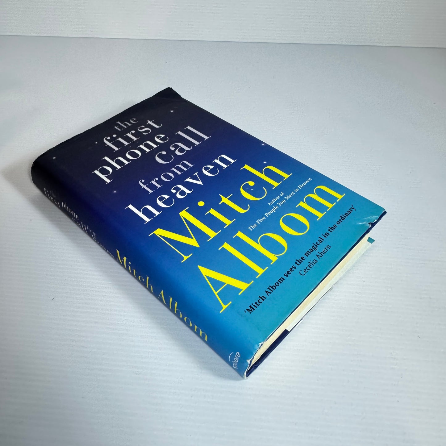 The First Phone Call From Heaven - Mitch Albom