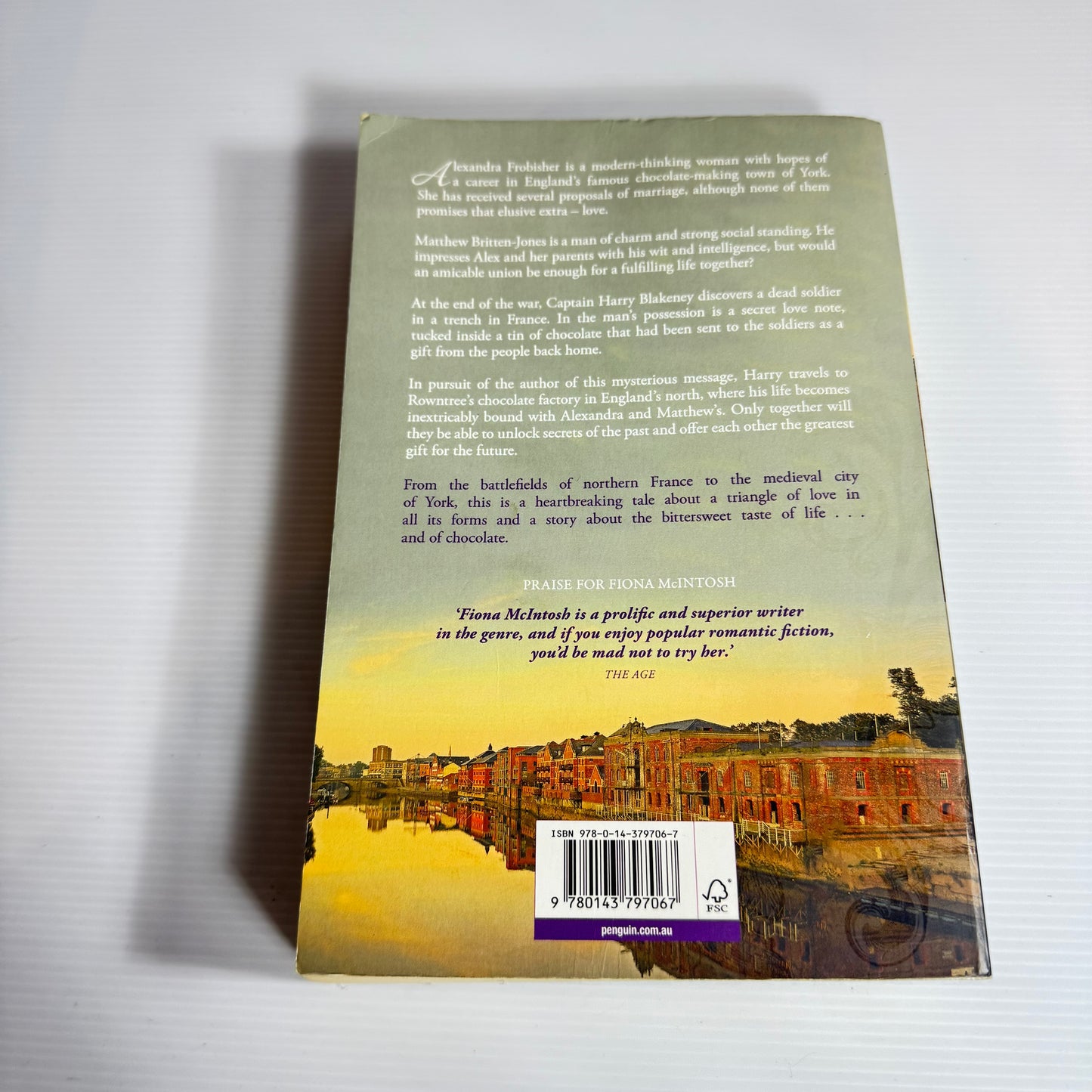The Chocolate Tin - Fiona McIntosh