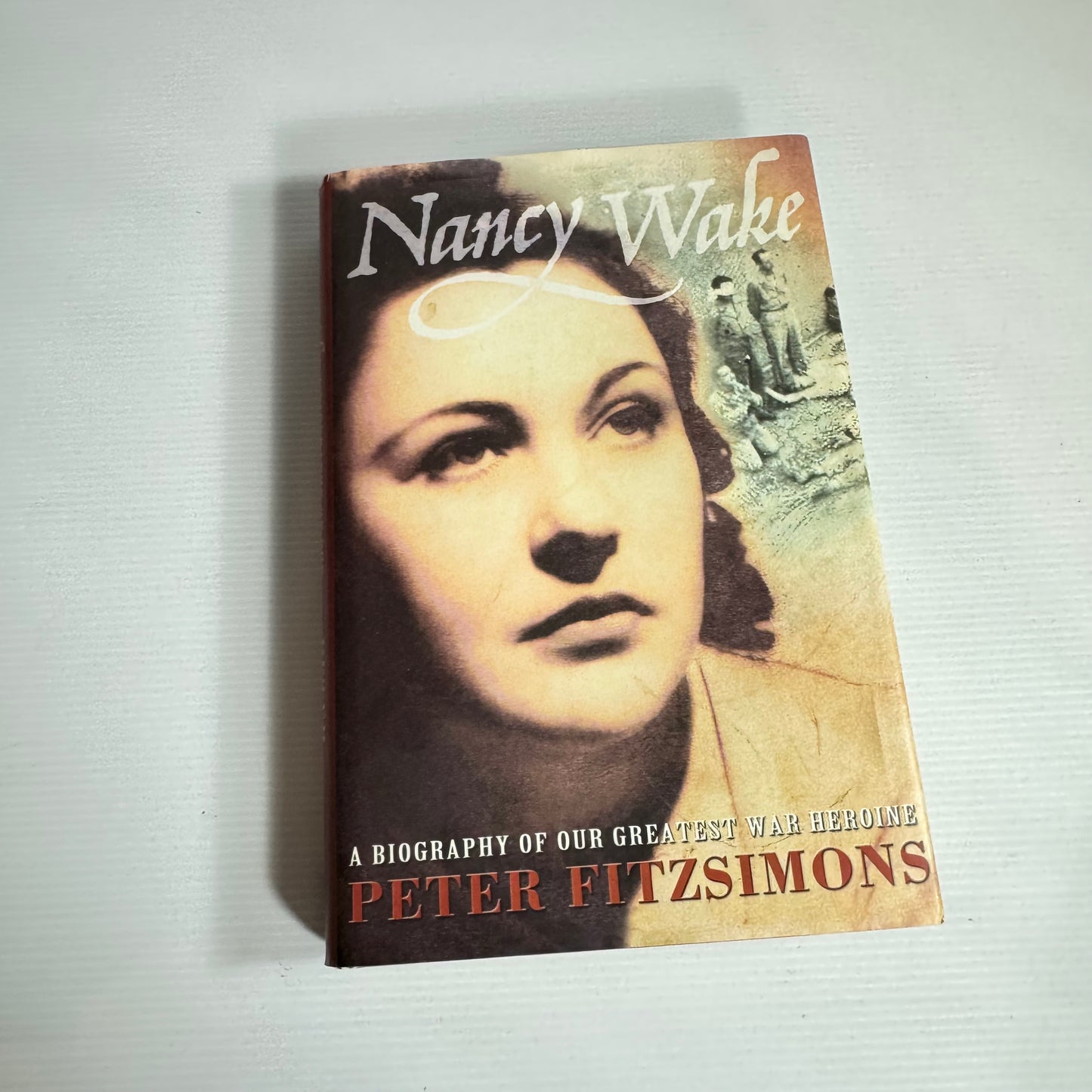 Nancy Wake - Peter Fitzsimons