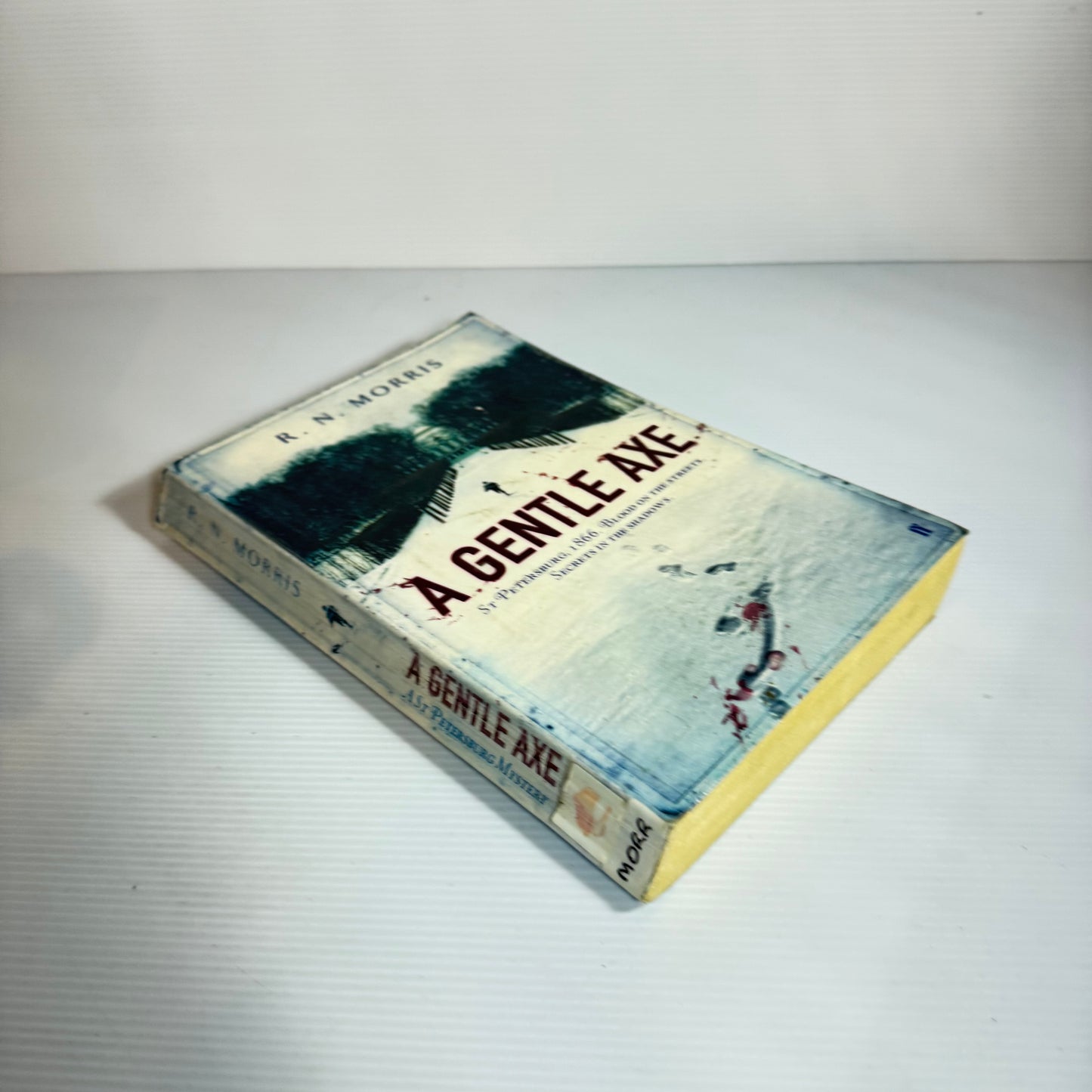 A Gentle Axe - R.N. Morris