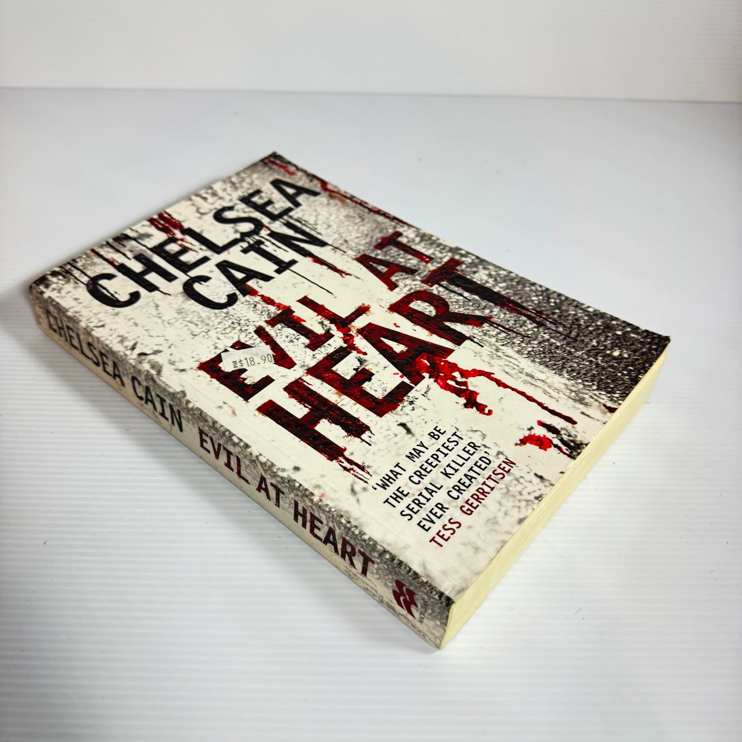 Evil At Heart - Chelsea Cain